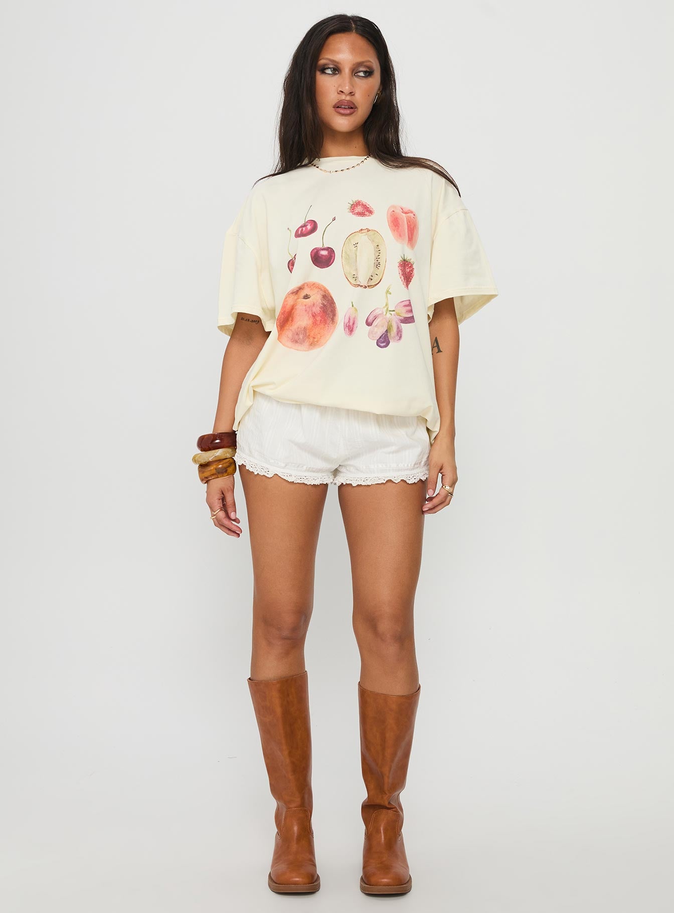 Farmer's Pick Oversized Graphic Top Cream-Vipp Girl