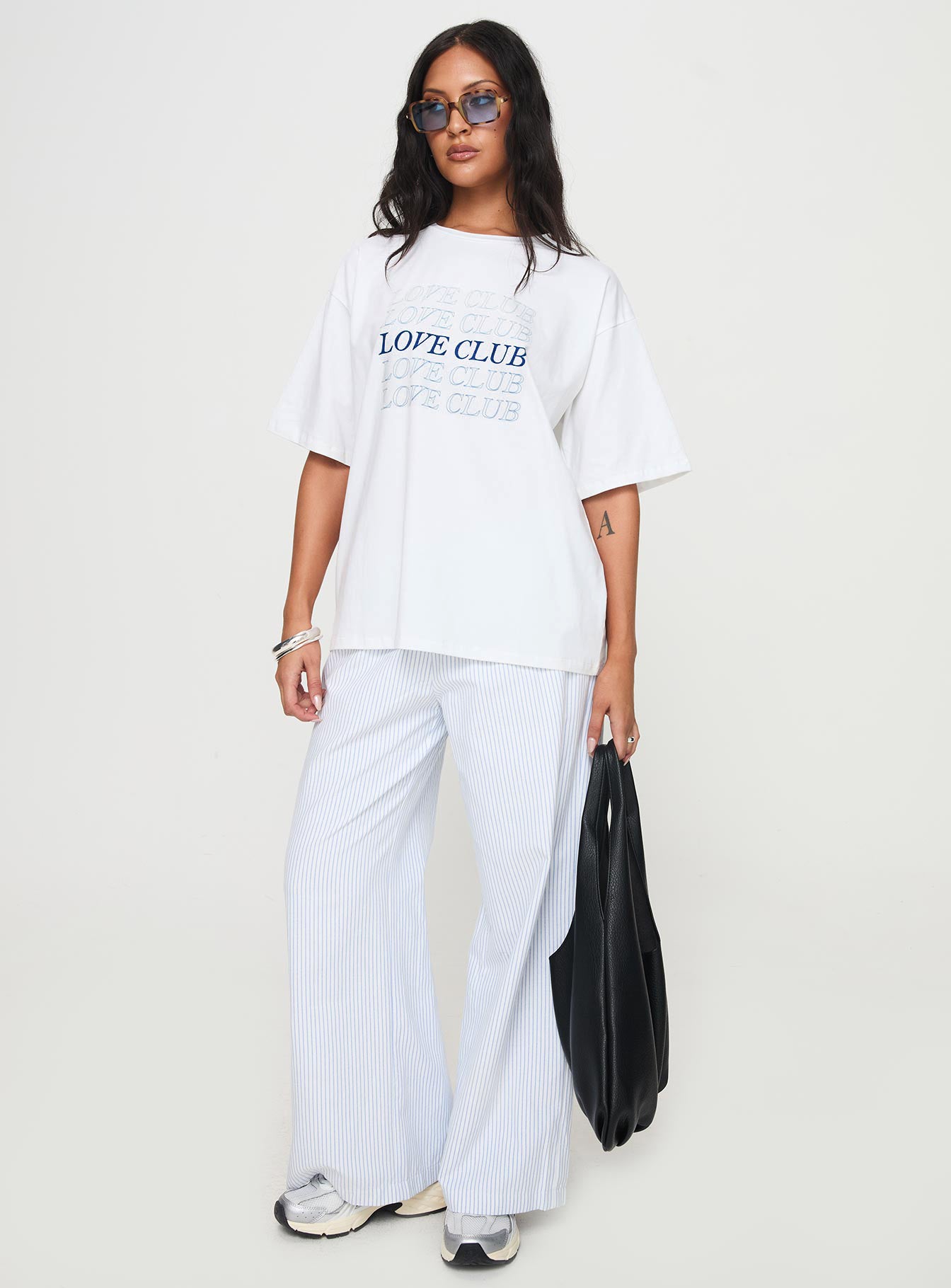 Loveable Tee White-Vipp Girl