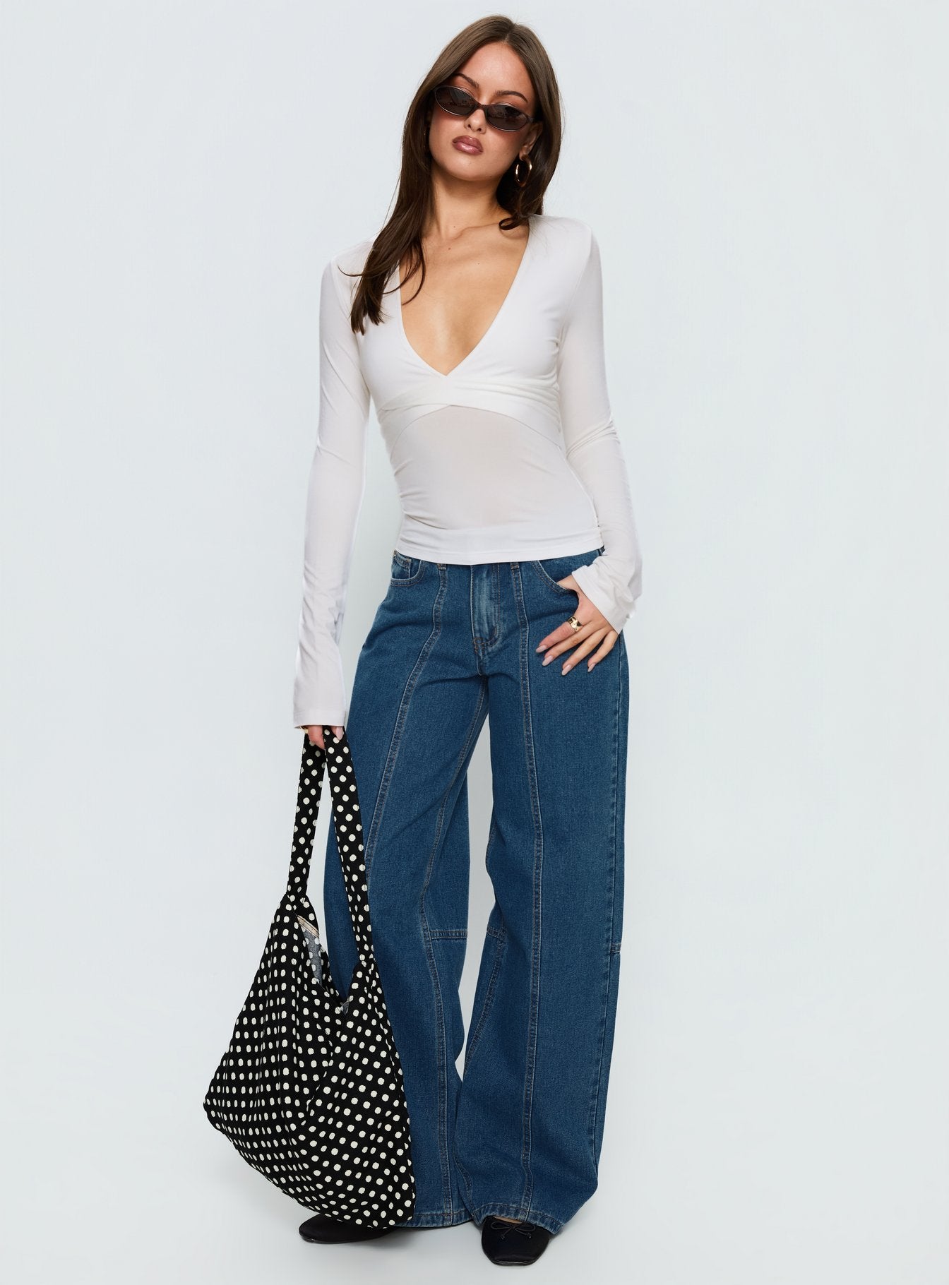 Lando Low Rise Straight Leg Jeans Mid Blue Wash-Vipp Girl