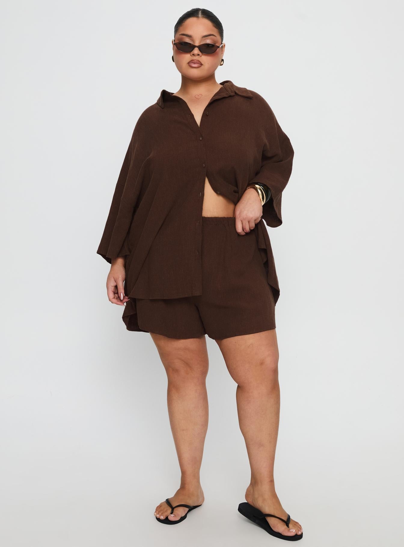 Peni Drawstring Linen Shorts Chocolate Curve-Vipp Girl
