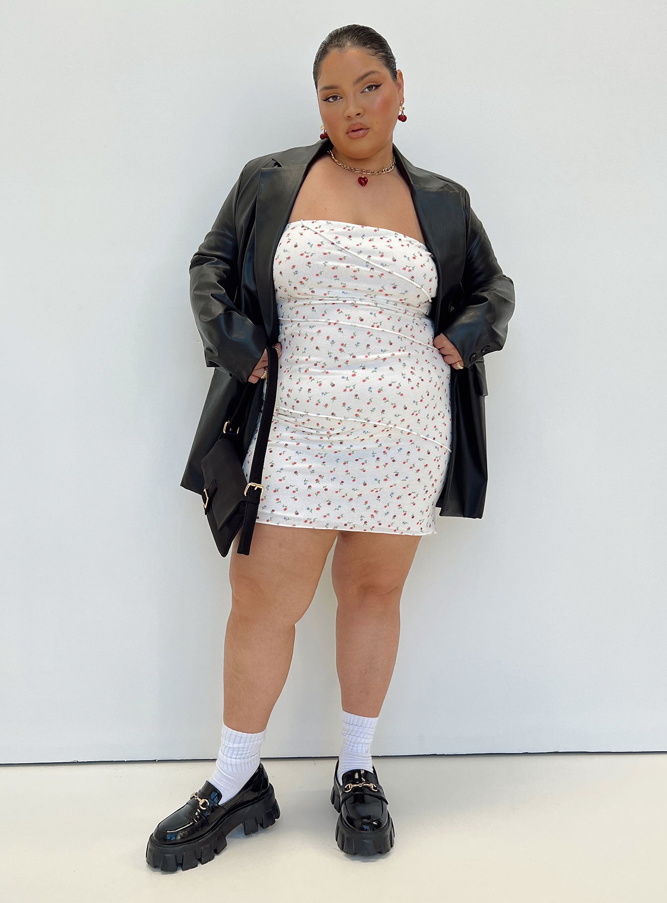 Oscar Mini Dress White Floral Curve-Vipp Girl