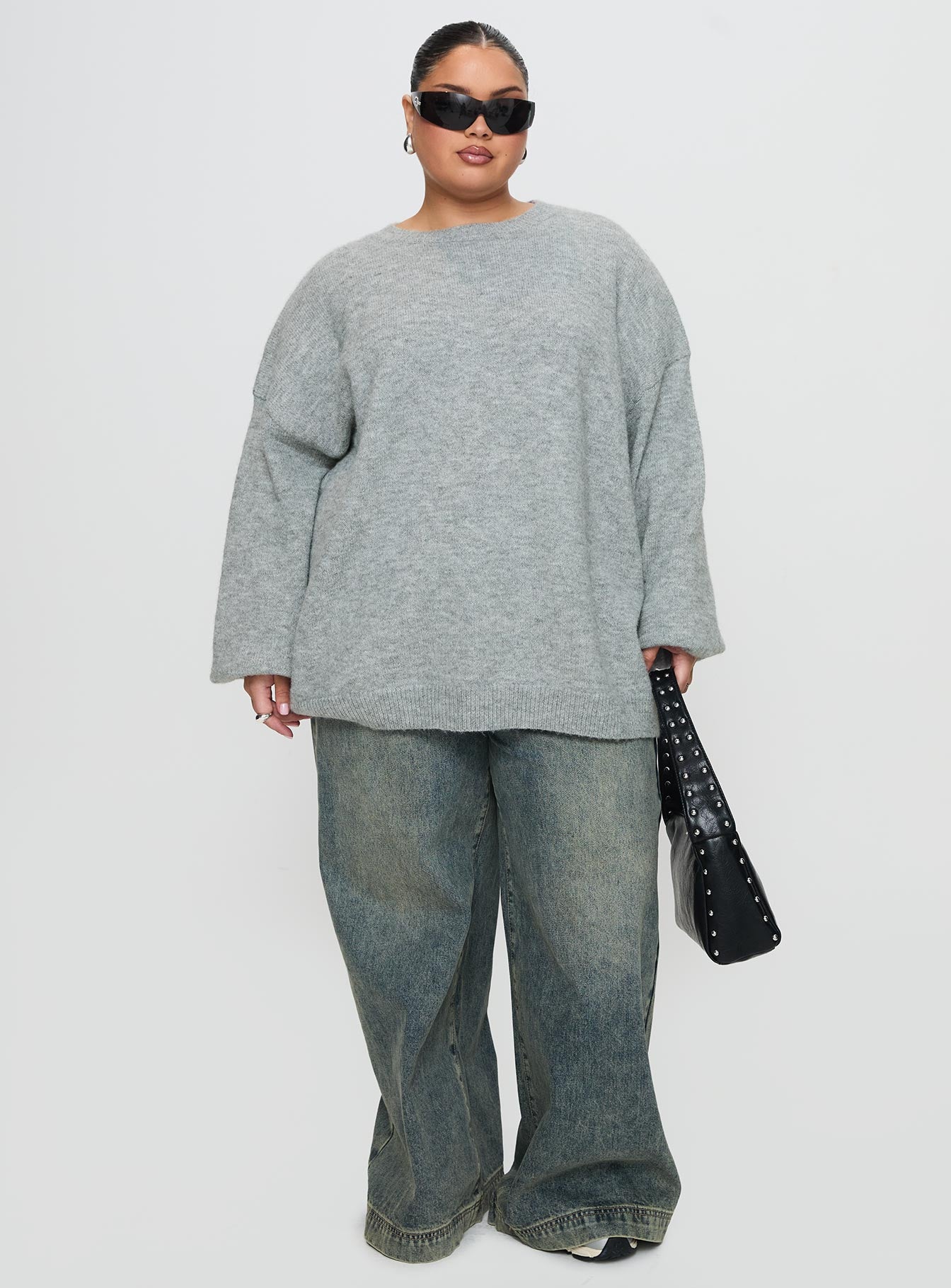 Ryanna Sweater Grey Curve-Vipp Girl
