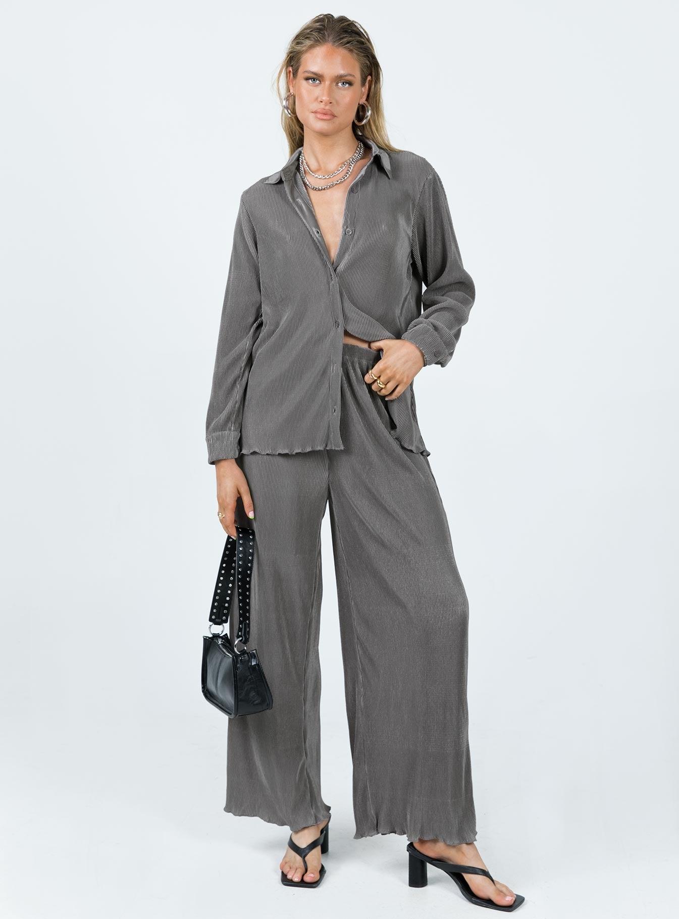 Cartmore Plisse Top Charcoal-Vipp Girl