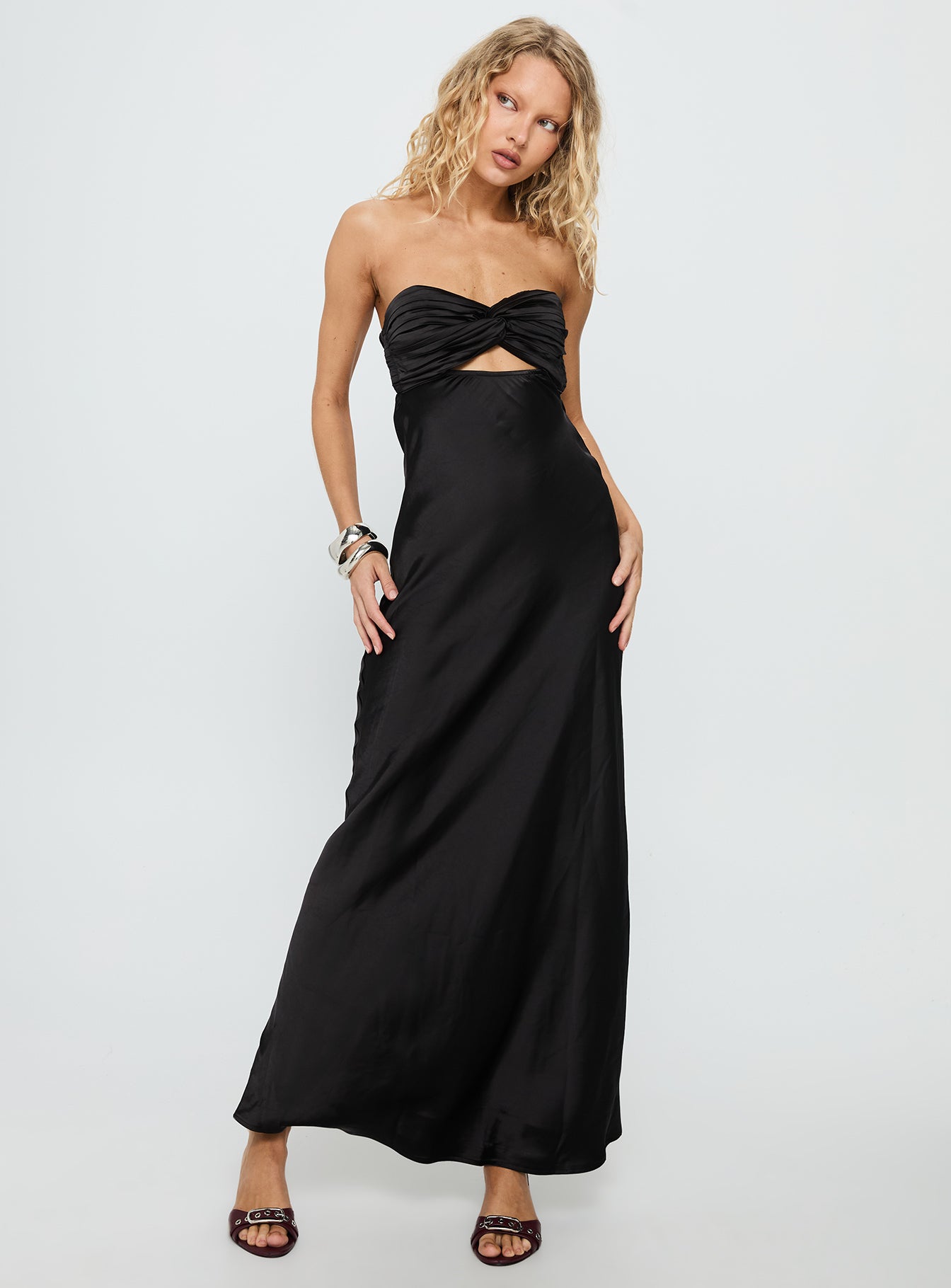 Faviola Strapless Maxi Dress Black-Vipp Girl