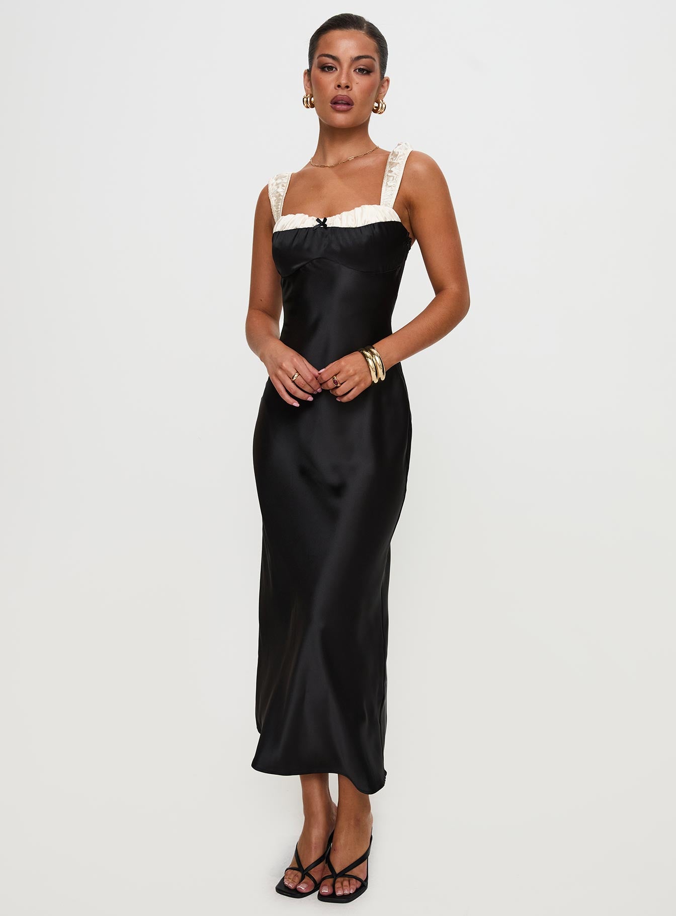 Emmert Maxi Dress Black-Vipp Girl