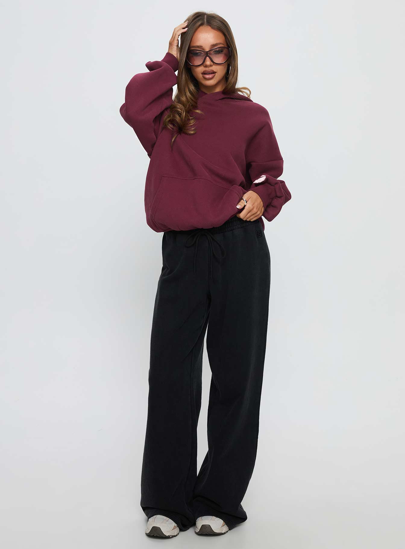 Kisses Graphic Hoodie Wine-Vipp Girl