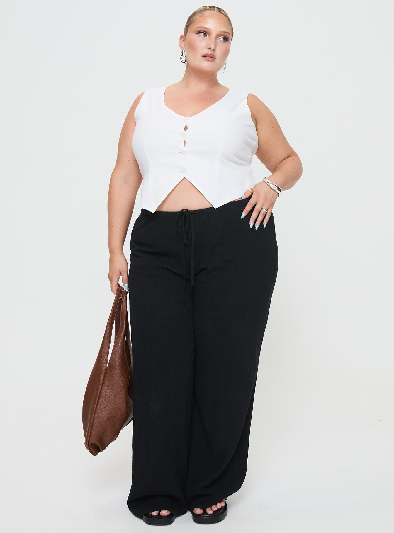 Capone Vest Ivory Curve-Vipp Girl