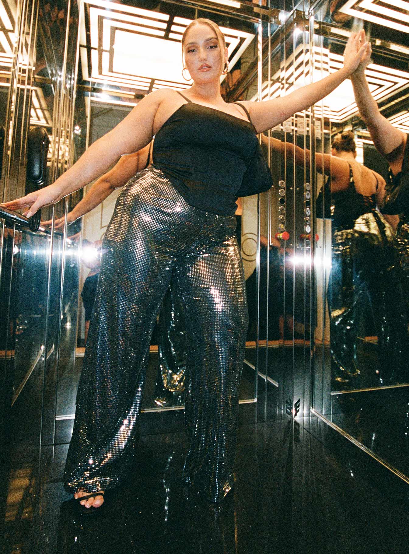 Nemara Pants Black / Silver Curve-Vipp Girl