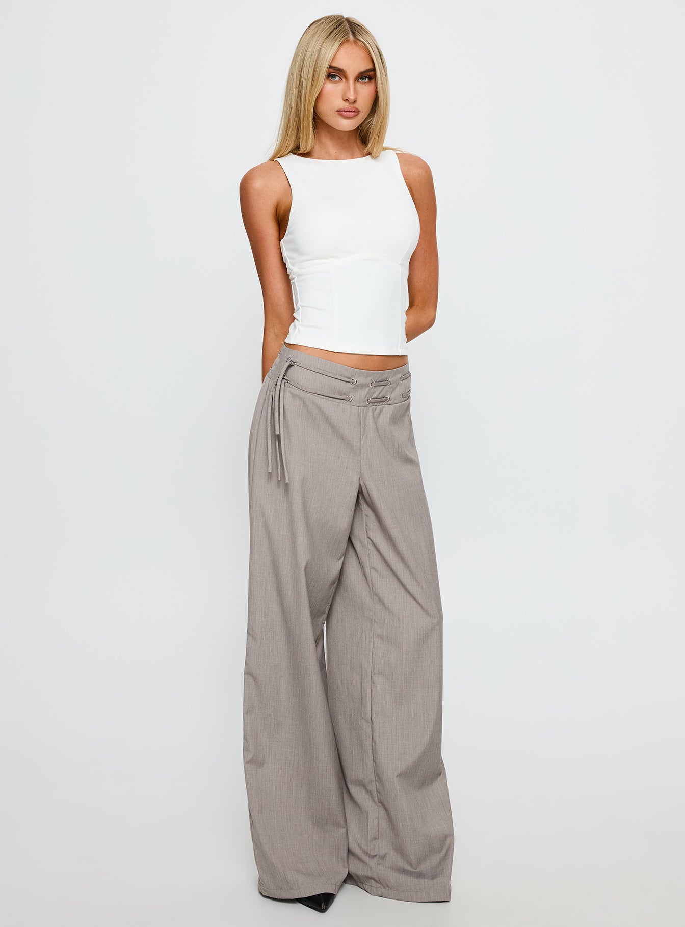 Georgetta Bust Detail Cami Top White-Vipp Girl