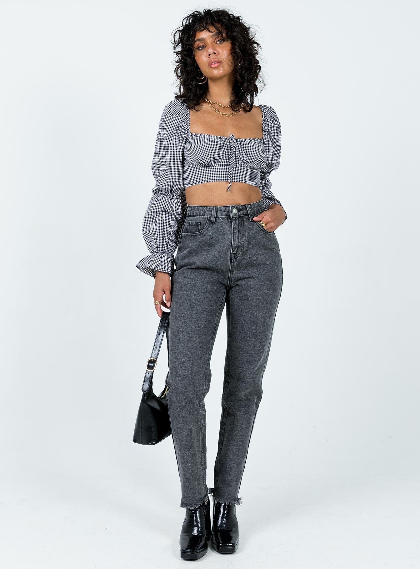 Connecticut Straight Leg Jeans Washed Black-Vipp Girl