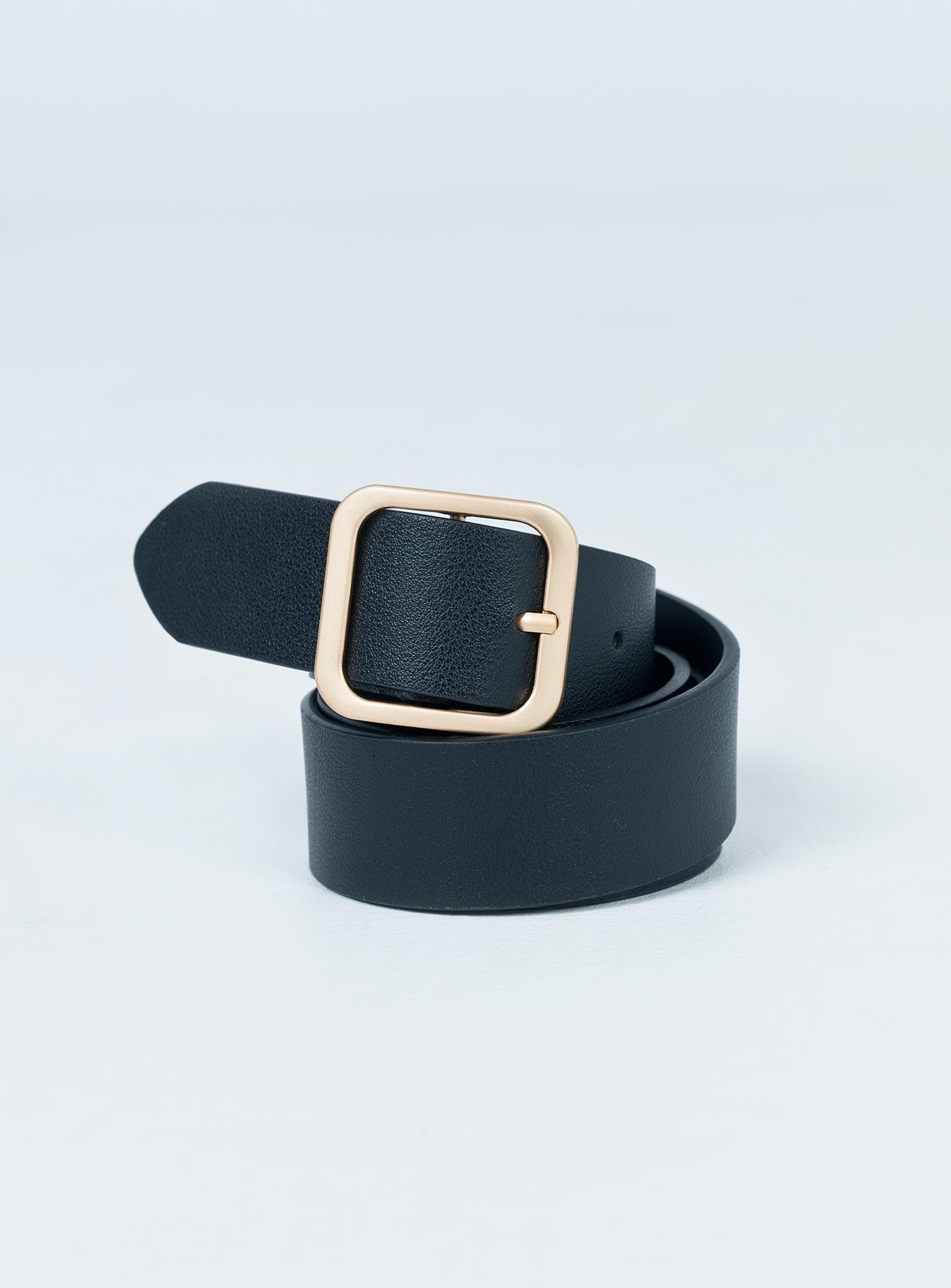 Boyish Belt-Vipp Girl
