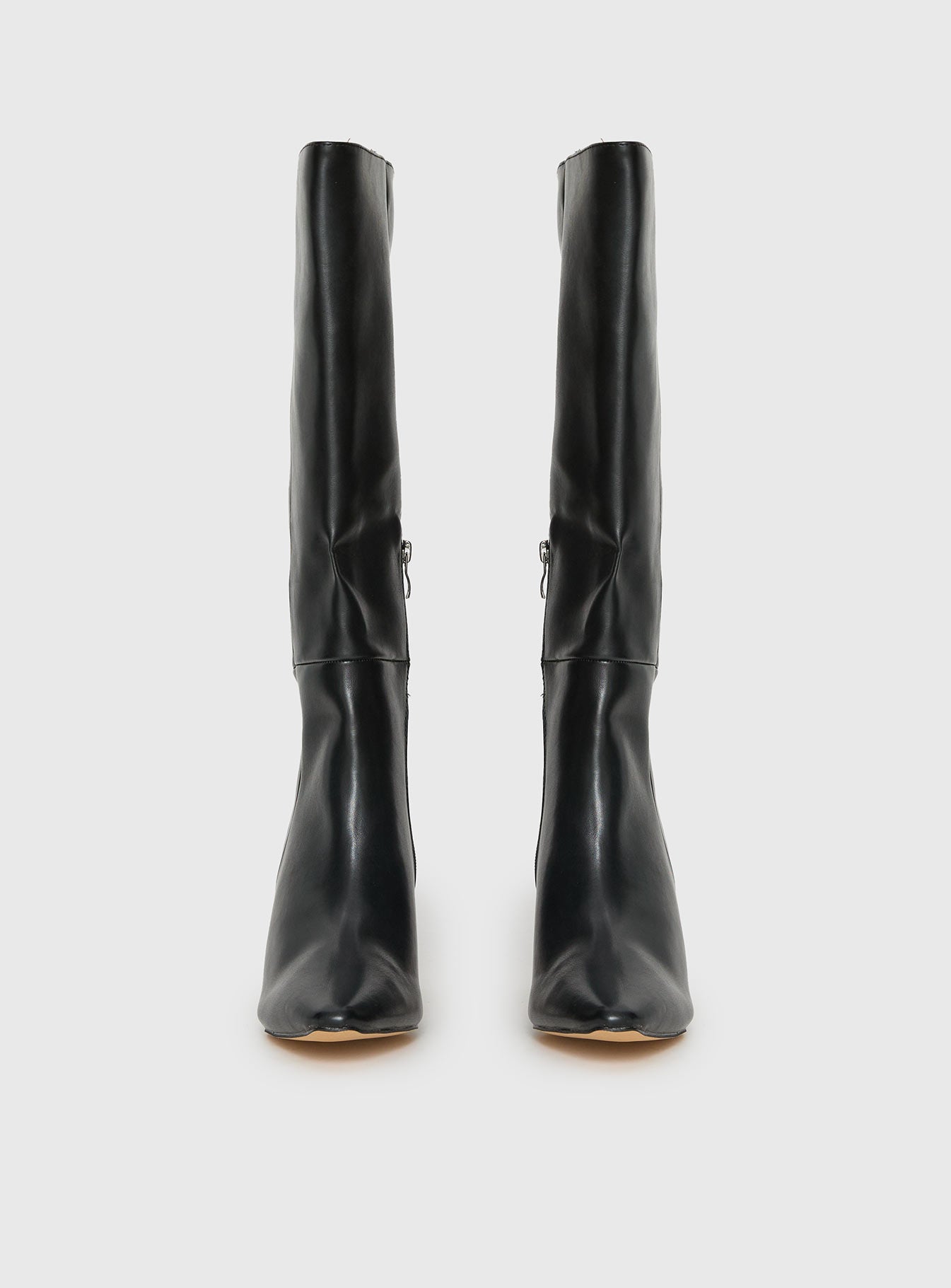 Colton Boots Black-Vipp Girl