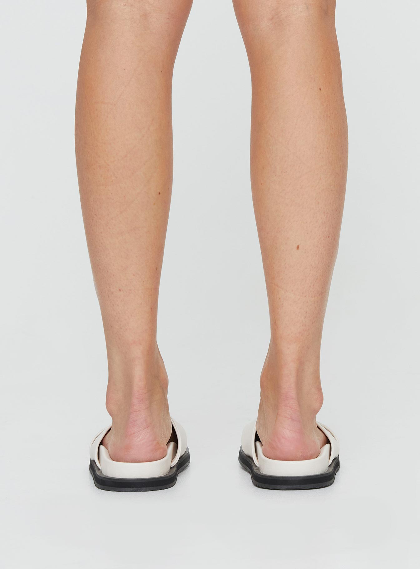 Billini Talen Slides Alabaster-Vipp Girl