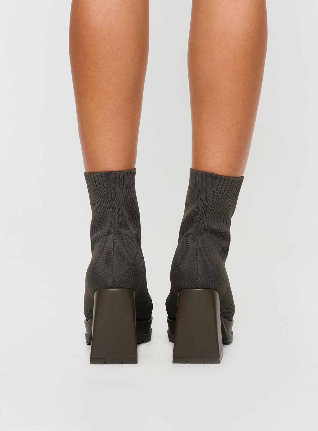 Malayah Knit Boots Olive Green-Vipp Girl