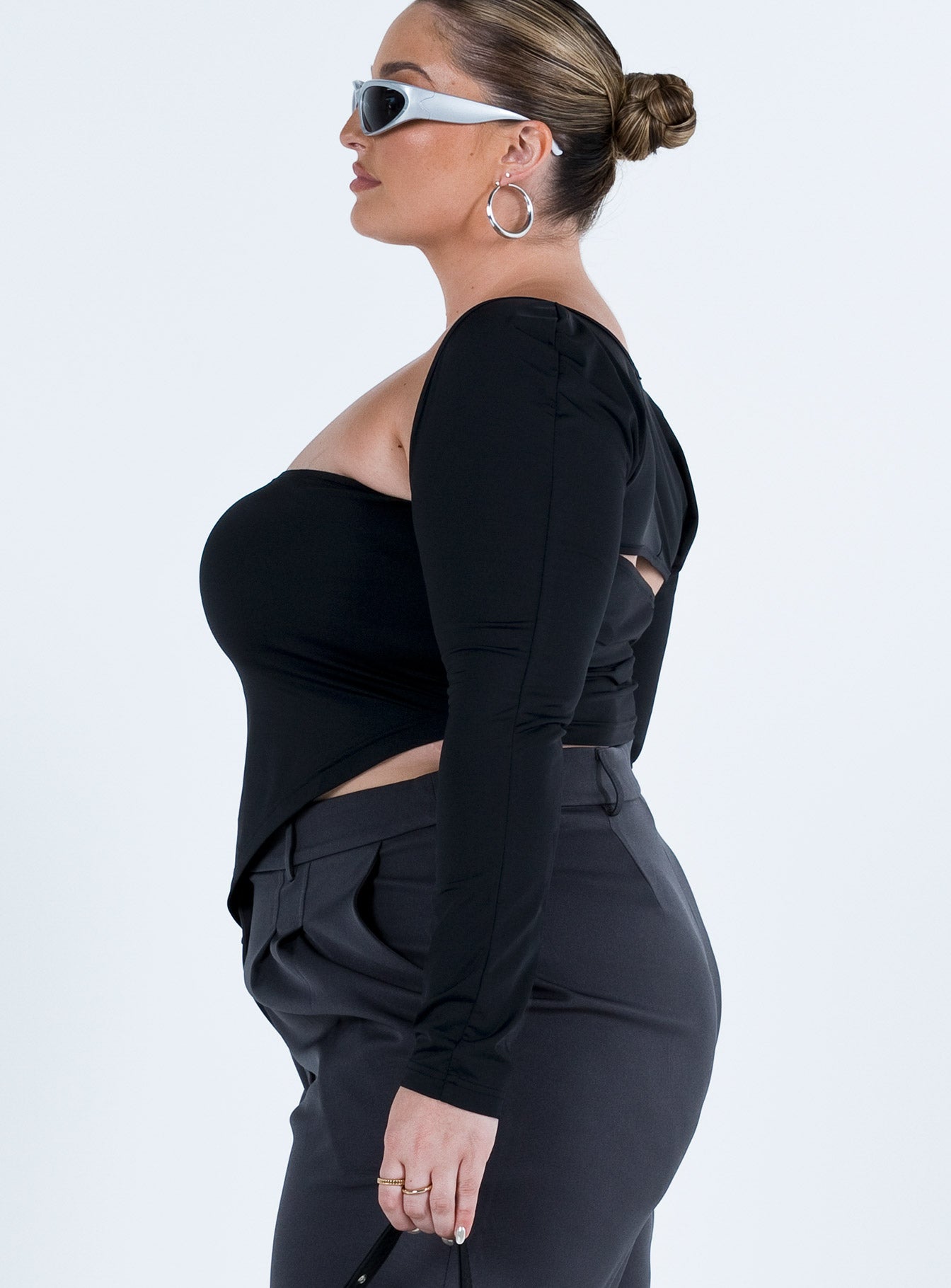 Koslo Bolero Top Black Curve-Vipp Girl