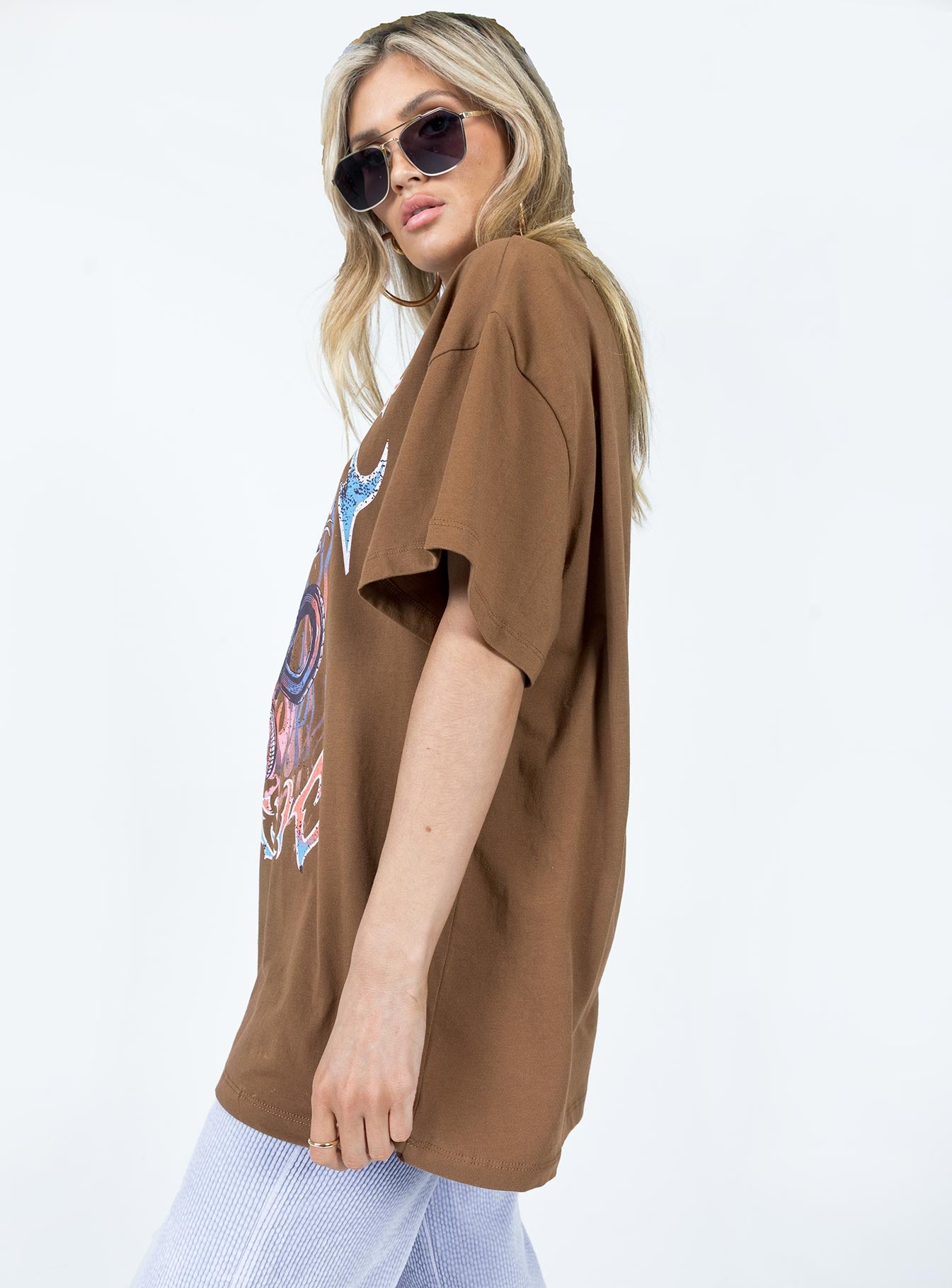 Future Classic Oversized Tee Brown-Vipp Girl