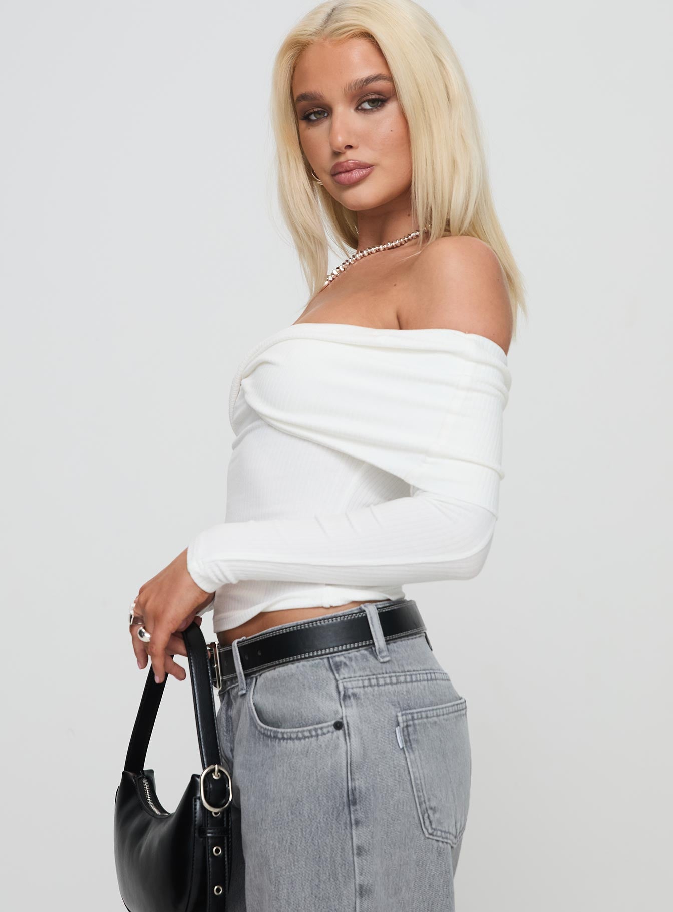 Myrina Long Sleeve Top White-Vipp Girl