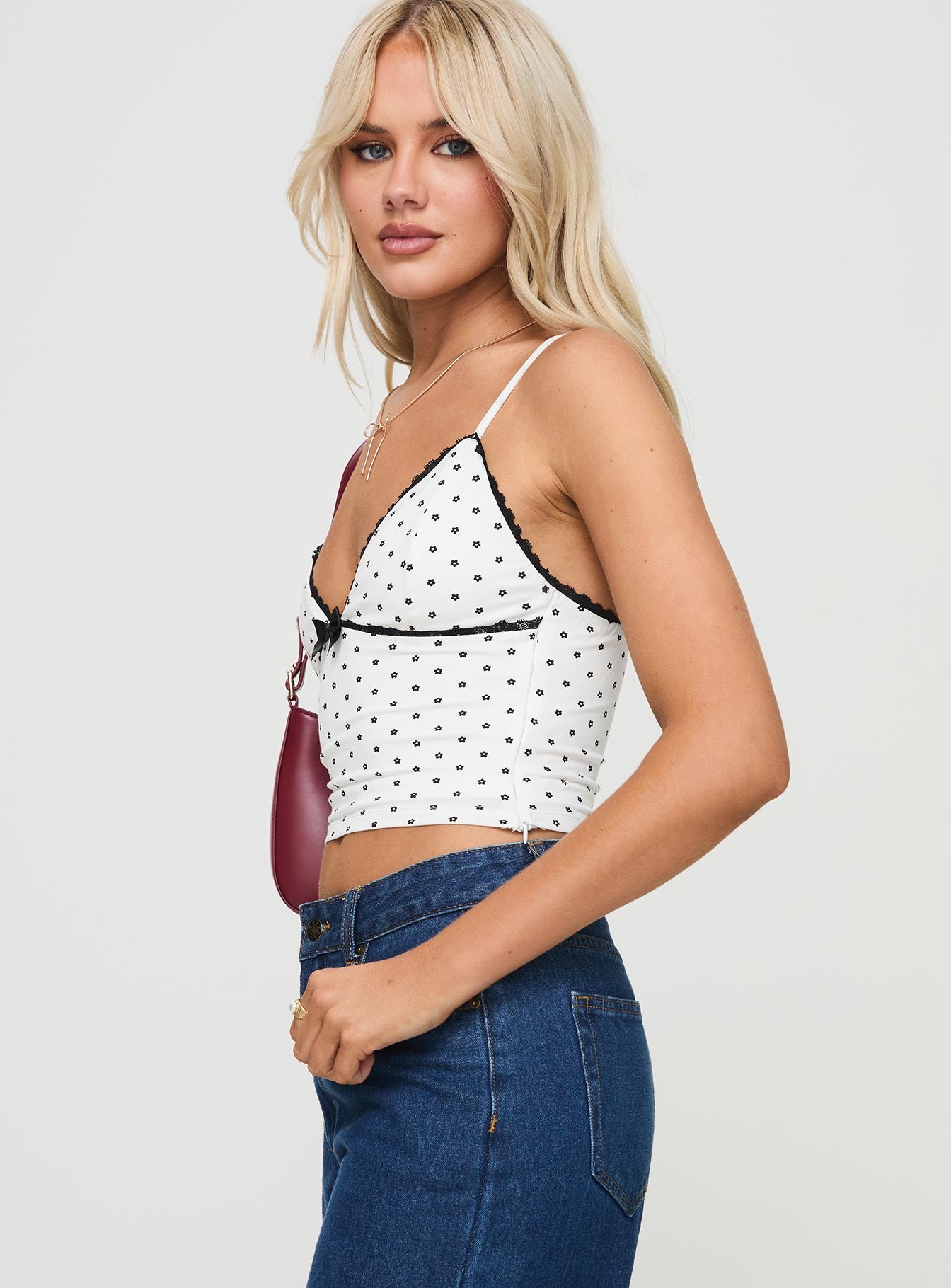 Rune Top White / Black-Vipp Girl