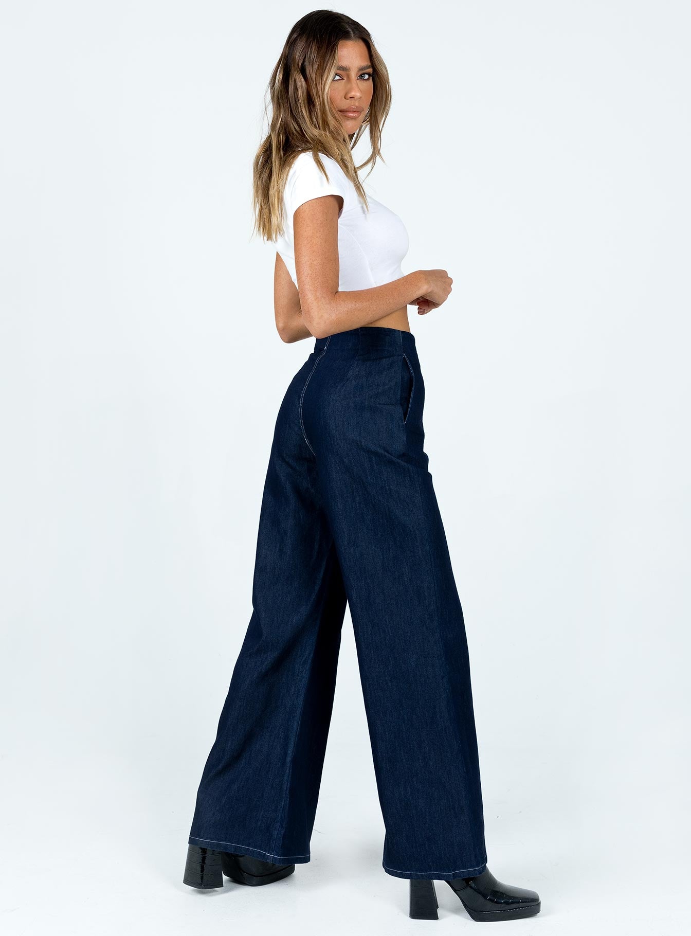 Misty Wide Leg Jeans Denim-Vipp Girl
