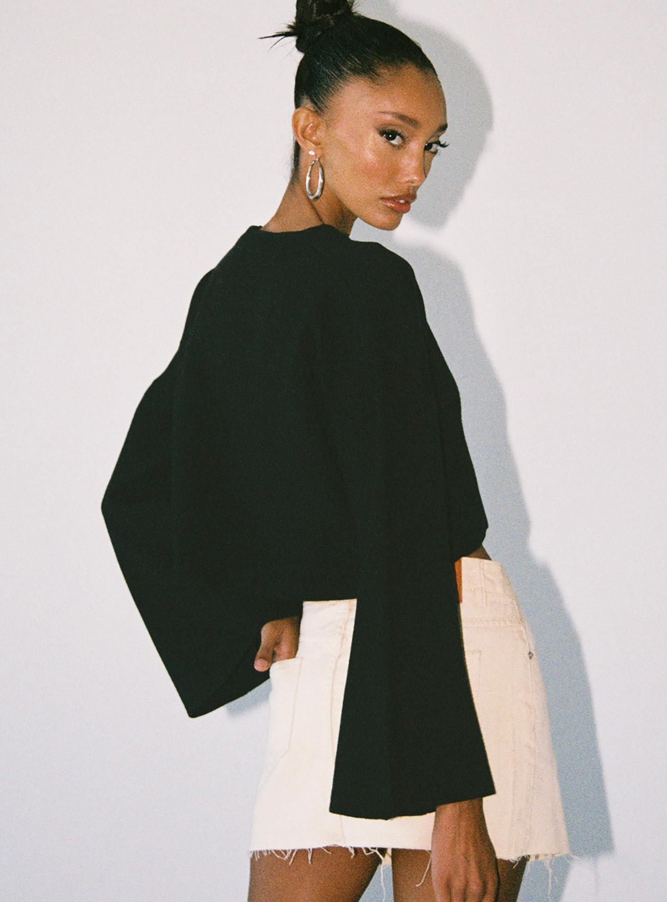 Girl Soldier Cropped Sweater Black-Vipp Girl