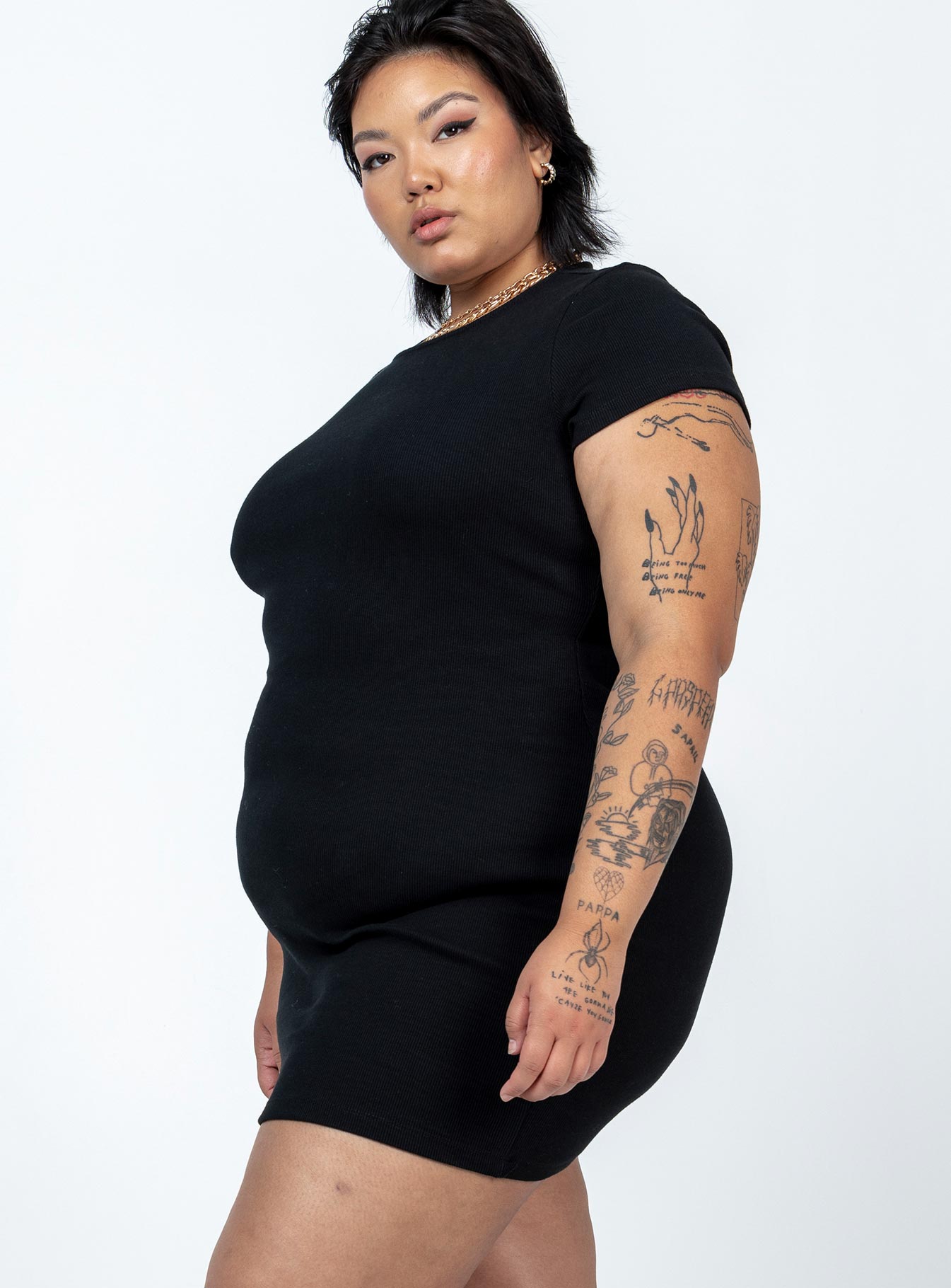 Classic Mini Dress Black Curve-Vipp Girl