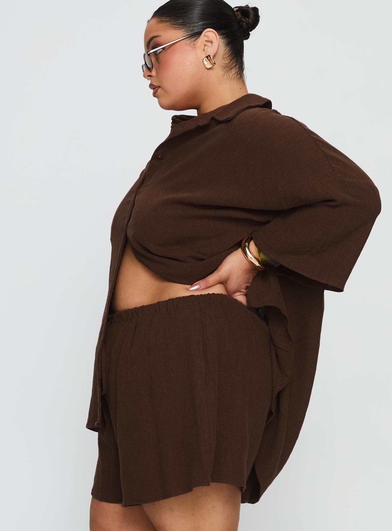 Peni Drawstring Linen Shorts Chocolate Curve-Vipp Girl