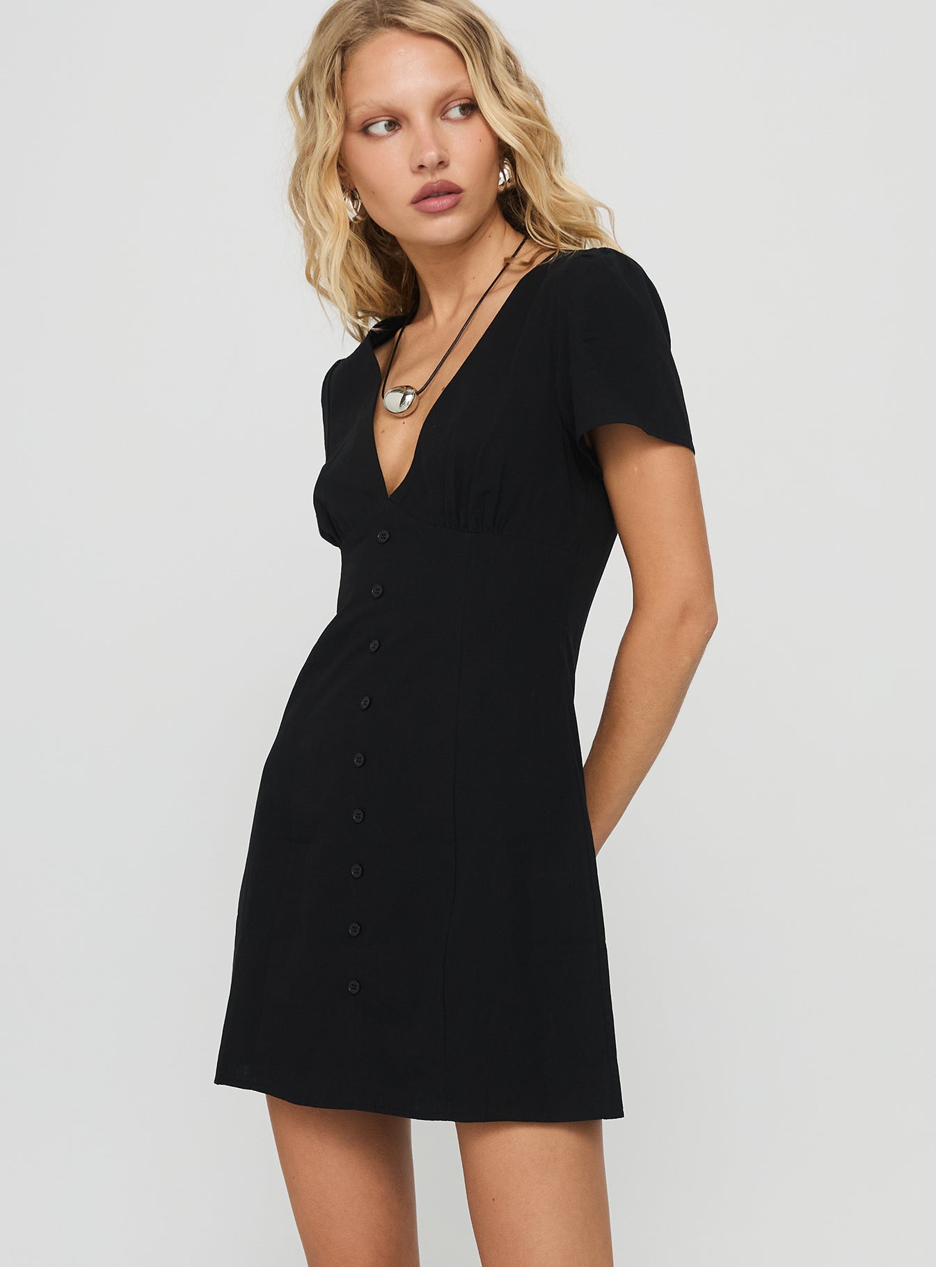 Loveliness Playsuit Black-Vipp Girl
