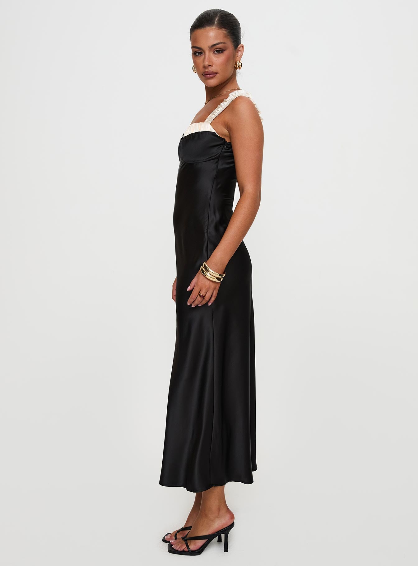 Emmert Maxi Dress Black-Vipp Girl