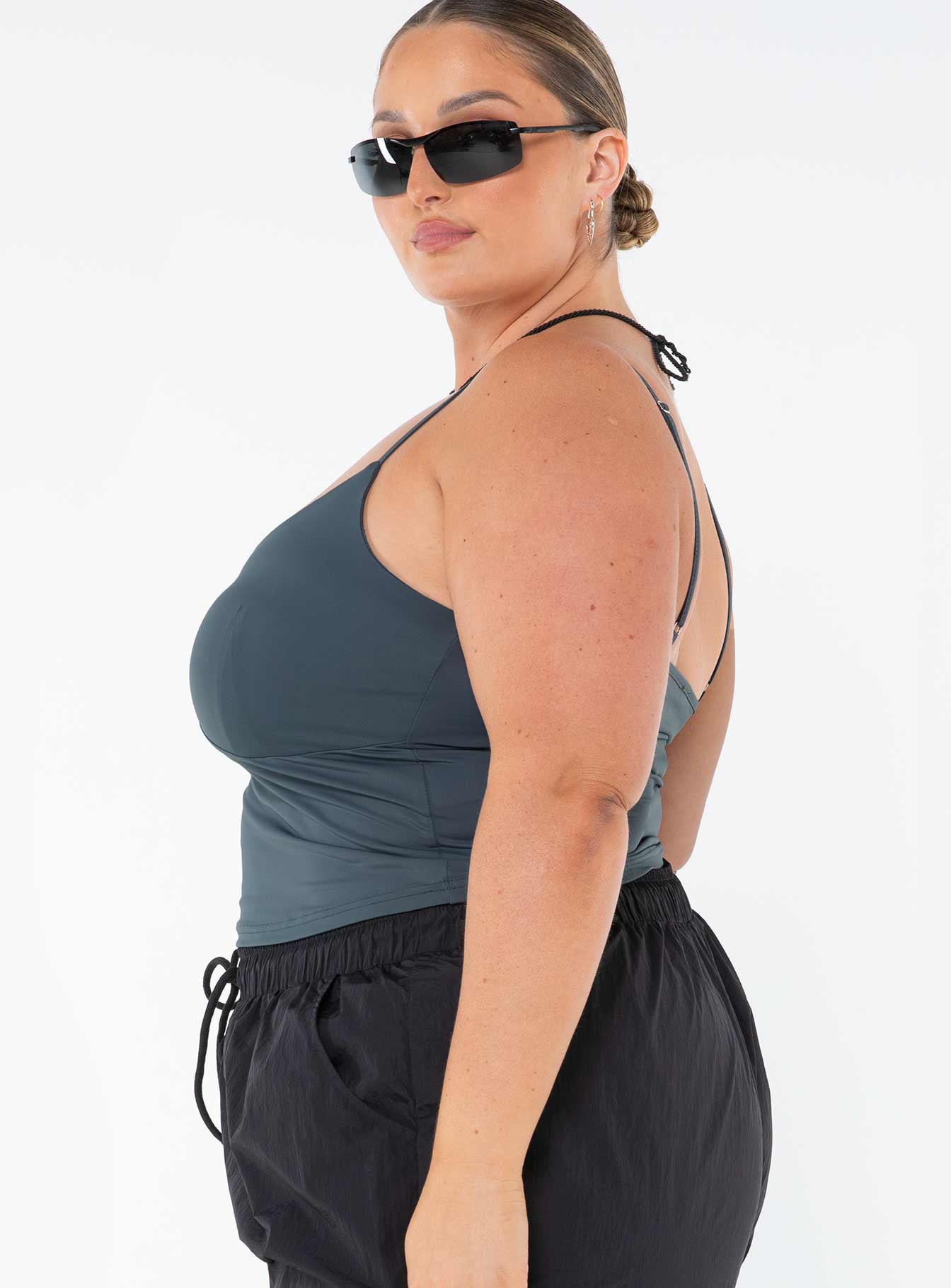 Kazan Cami Steel Curve-Vipp Girl