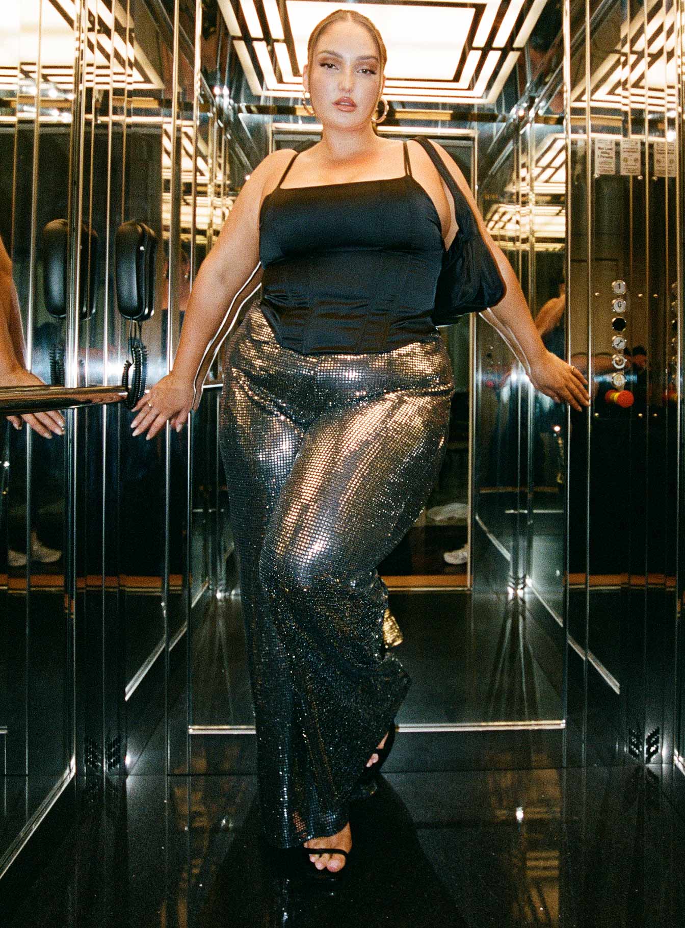 Nemara Pants Black / Silver Curve-Vipp Girl