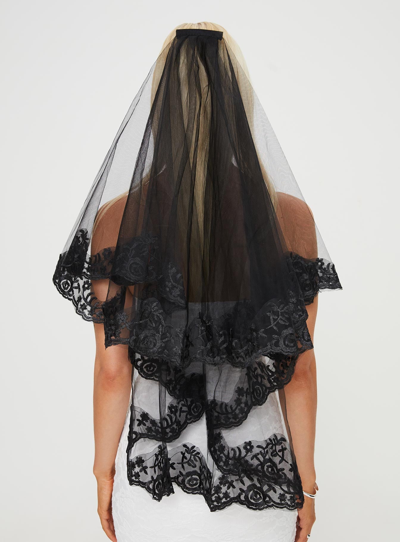 Deadly Veil Black-Vipp Girl