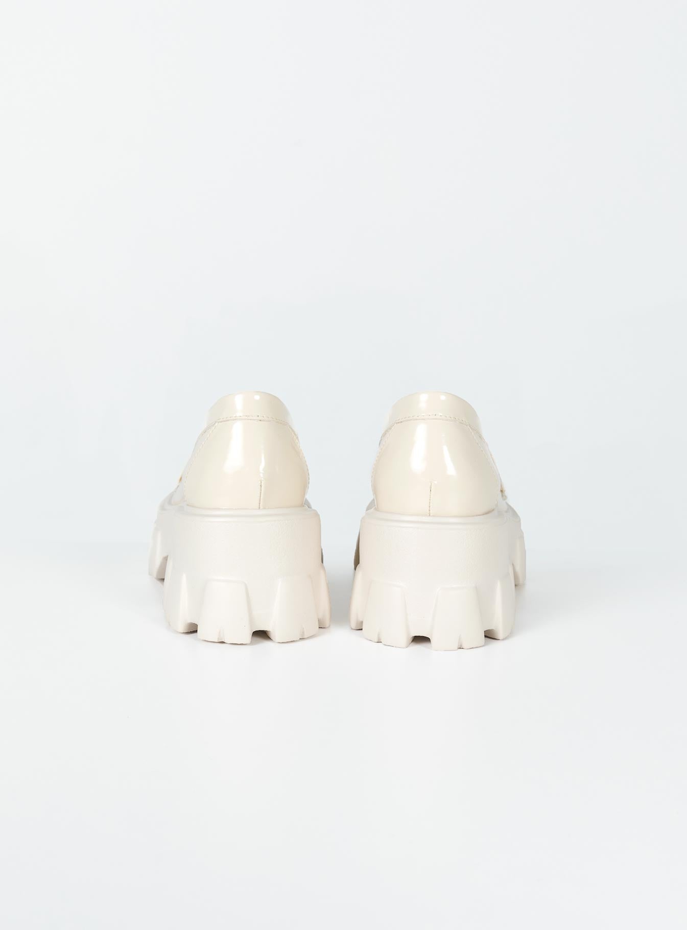 Penny Lane Loafer Cream-Vipp Girl