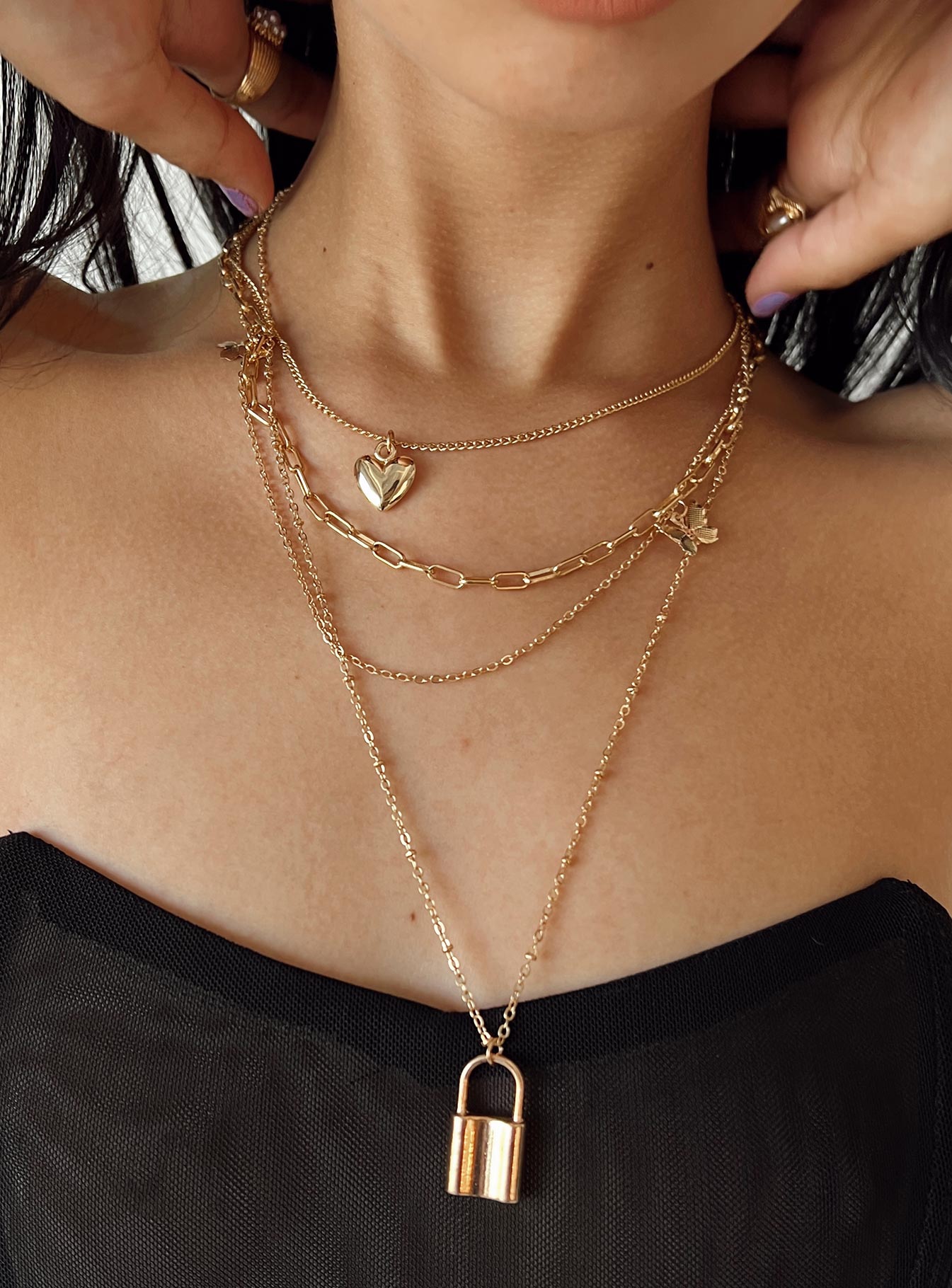 Malin Lock Necklace Gold-Vipp Girl