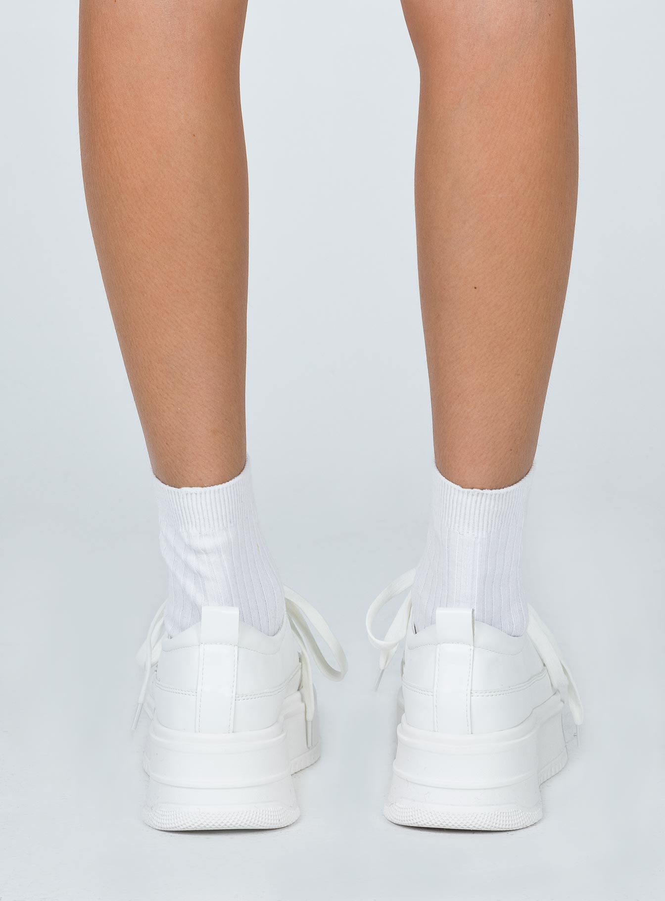 Dylan Sneaker White-Vipp Girl