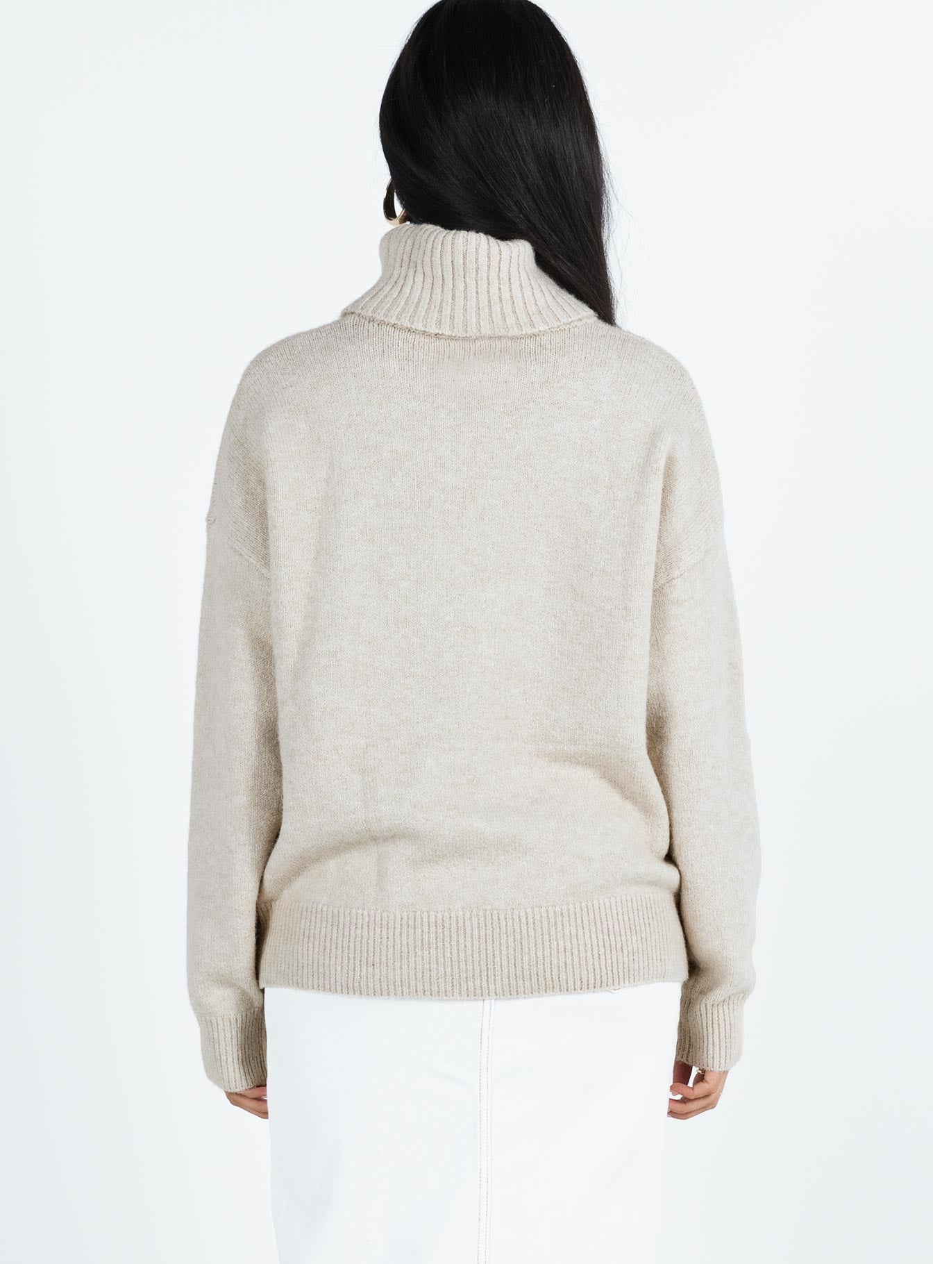 Oswin Turtleneck Sweater Oatmeal-Vipp Girl