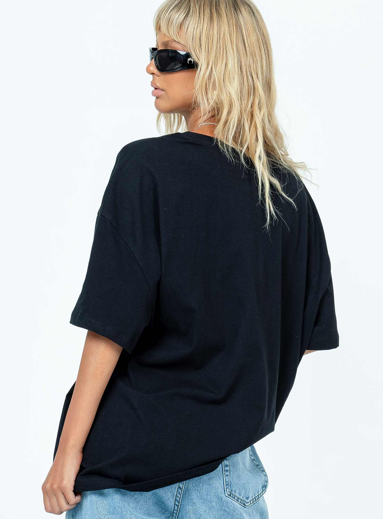 Future Oversize Tee Black-Vipp Girl