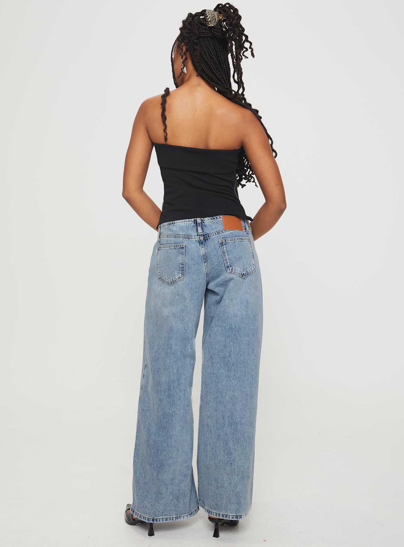 Mongo Baggy Jeans Light Wash-Vipp Girl