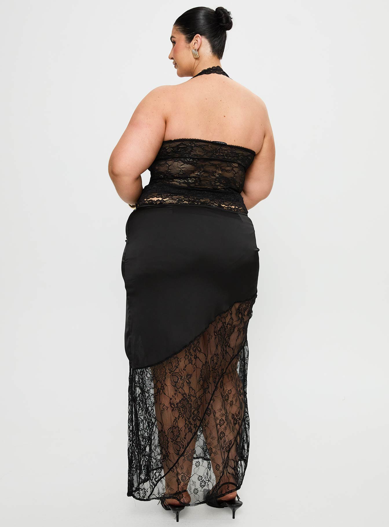 Castelli Lace Maxi Skirt Black Curve-Vipp Girl