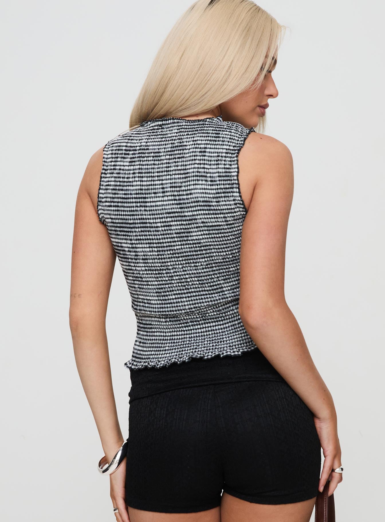 Plastic Hearts Top Black-Vipp Girl