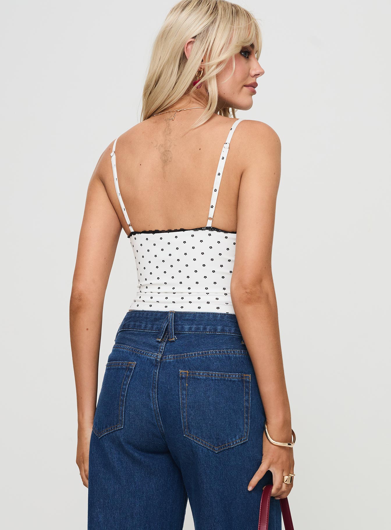 Rune Top White / Black-Vipp Girl