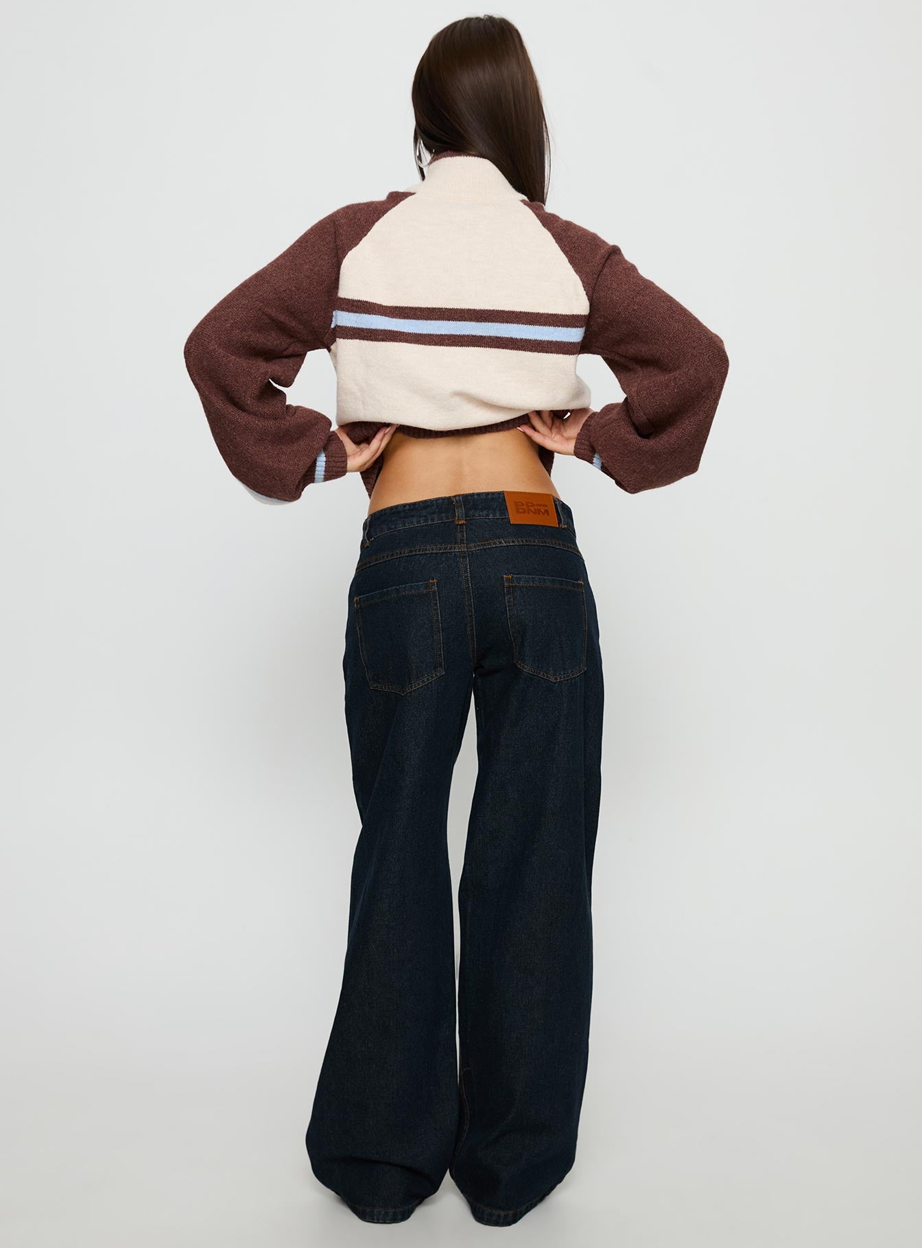 Korinne Low Rise Bootleg Jeans Indigo-Vipp Girl
