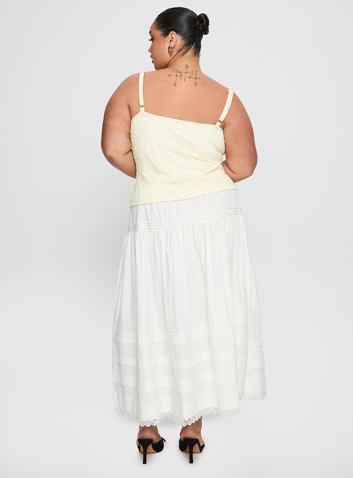 Calling For You Flowy Maxi Skirt White Curve-Vipp Girl