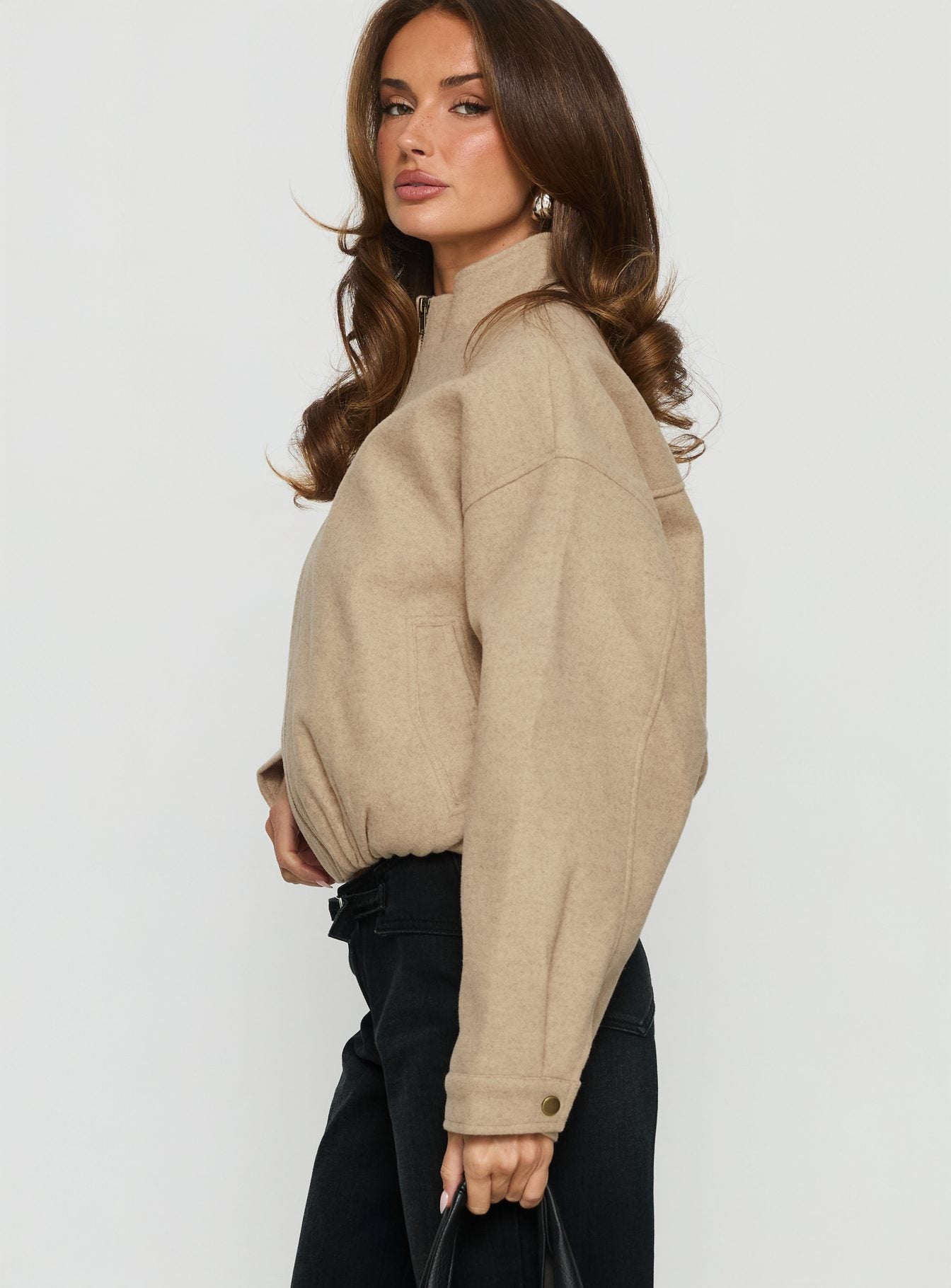 Chayden Cropped Bomber Jacket Beige-Vipp Girl