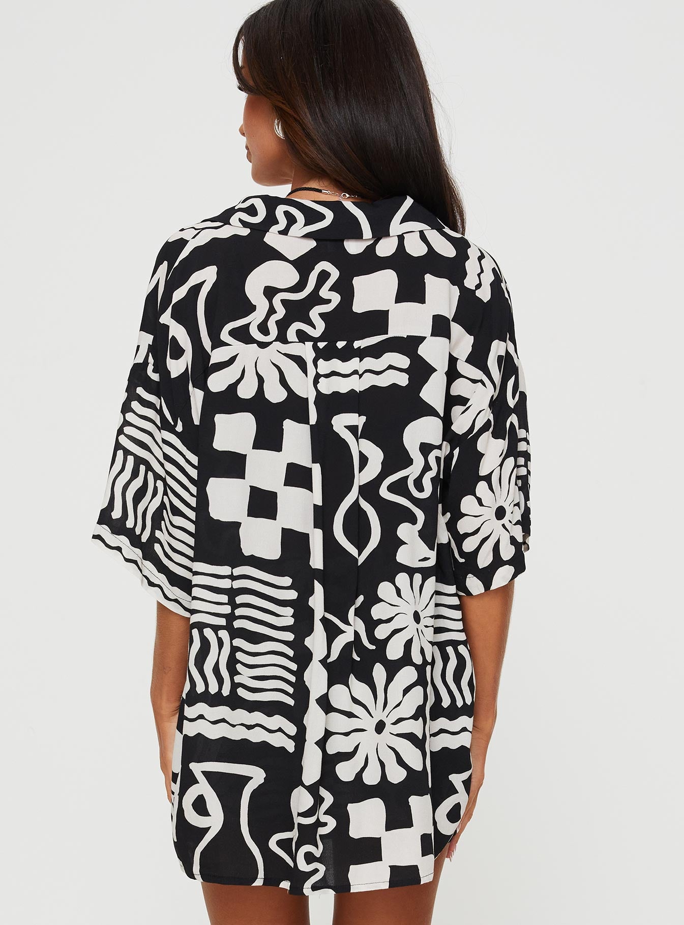 Caraliia Shirt Black / Cream-Vipp Girl