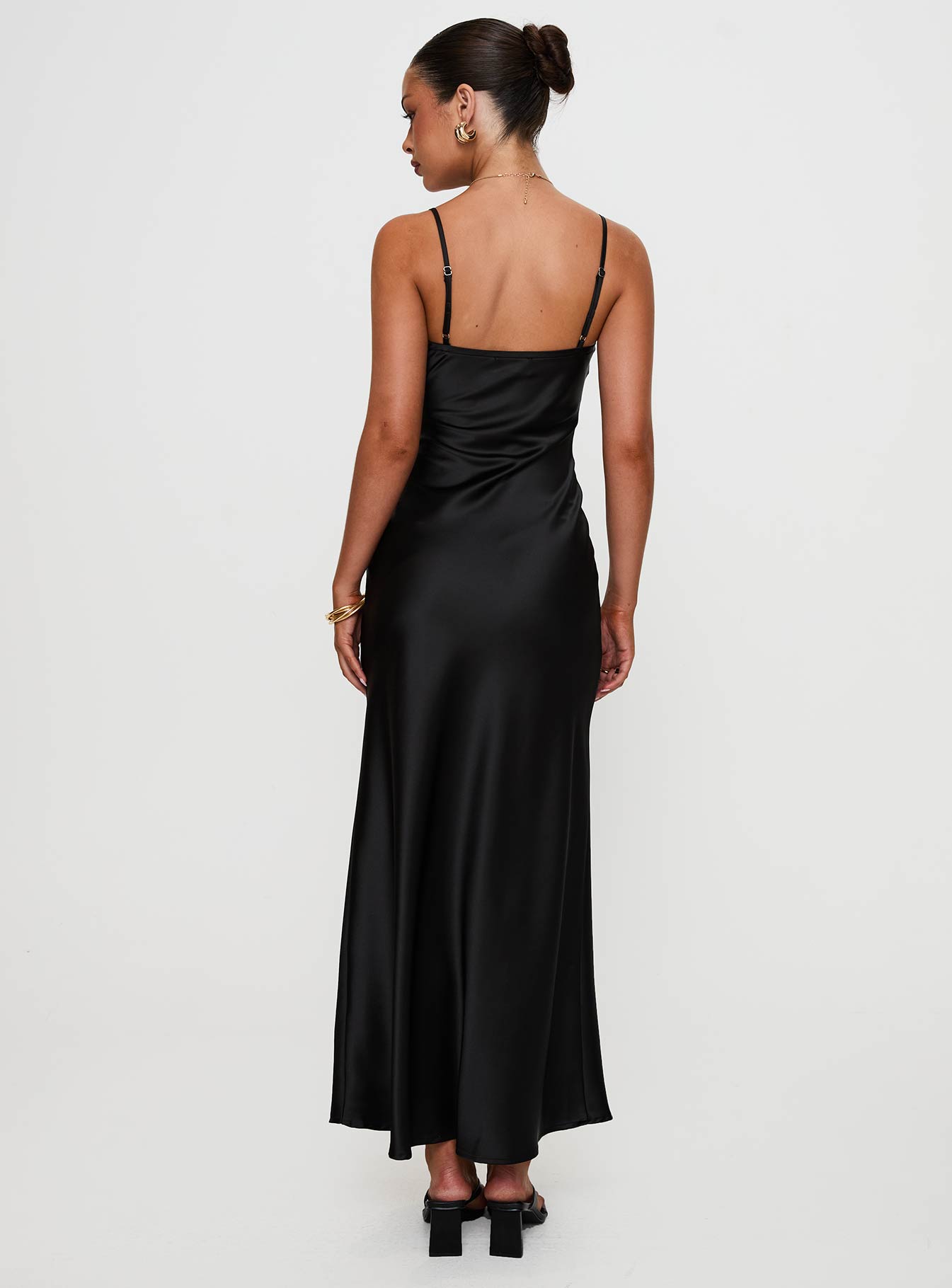 Blackthorn Maxi Dress Black-Vipp Girl