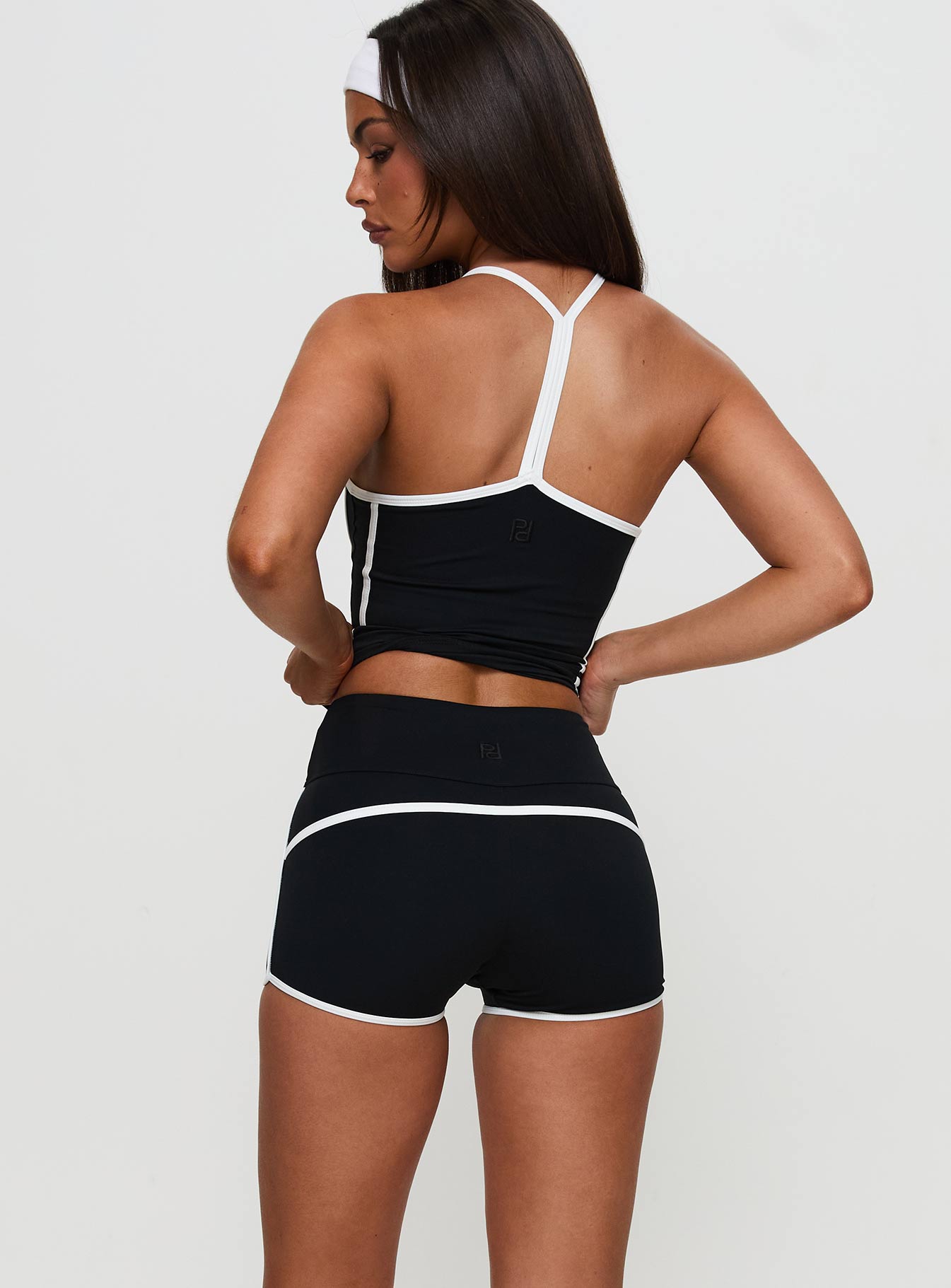 Fast Track Active Short Black-Vipp Girl
