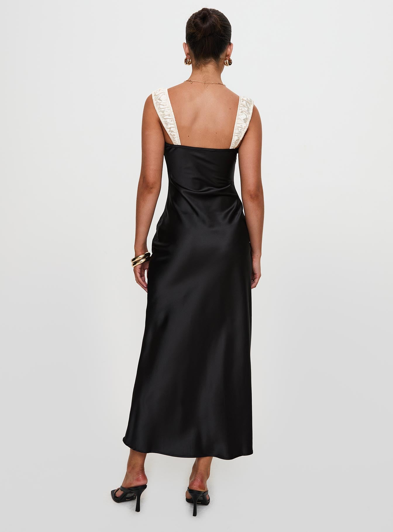 Emmert Maxi Dress Black-Vipp Girl