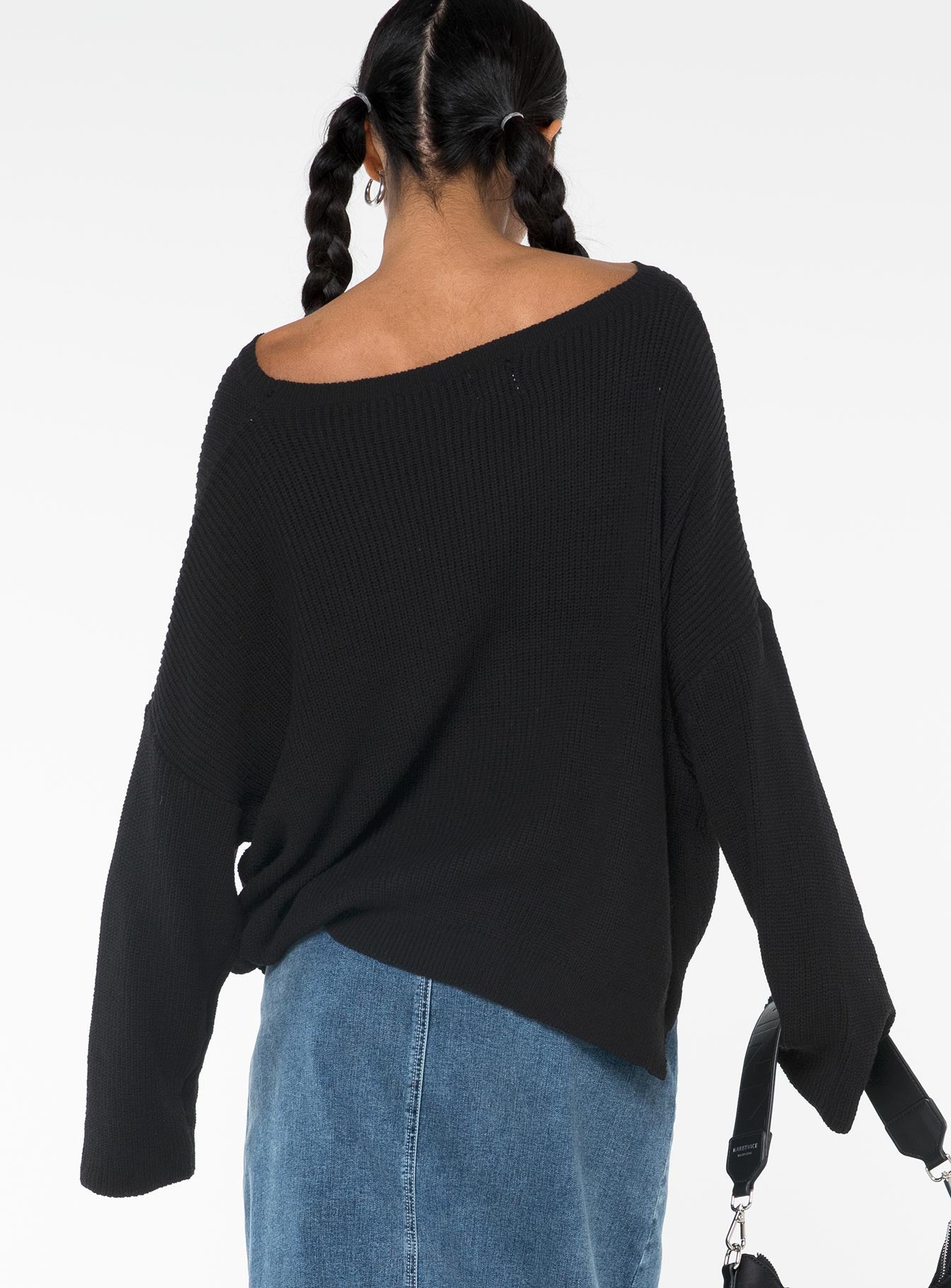Eames Sweater Black-Vipp Girl
