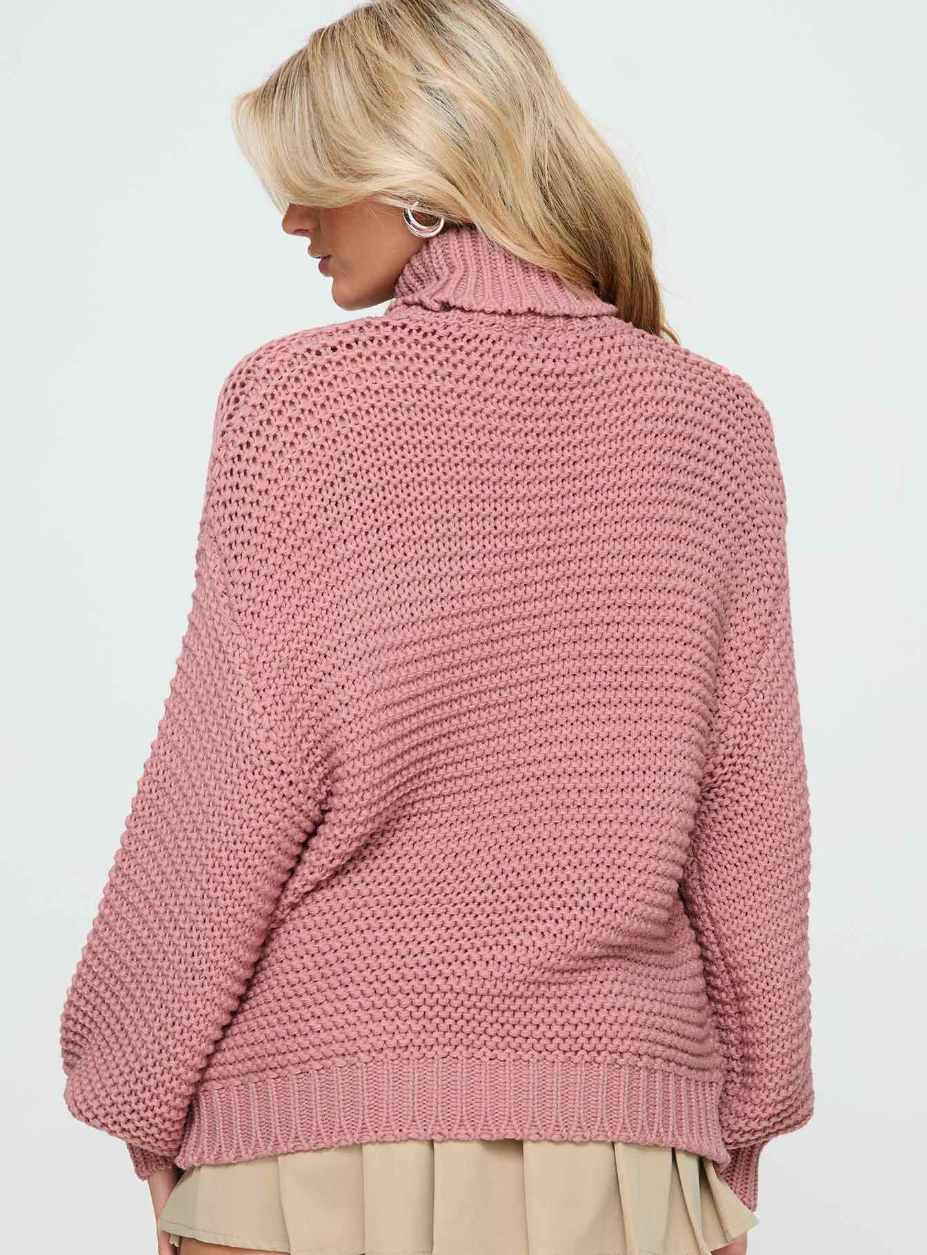 Hayworth Turtle Neck Sweater Pink-Vipp Girl