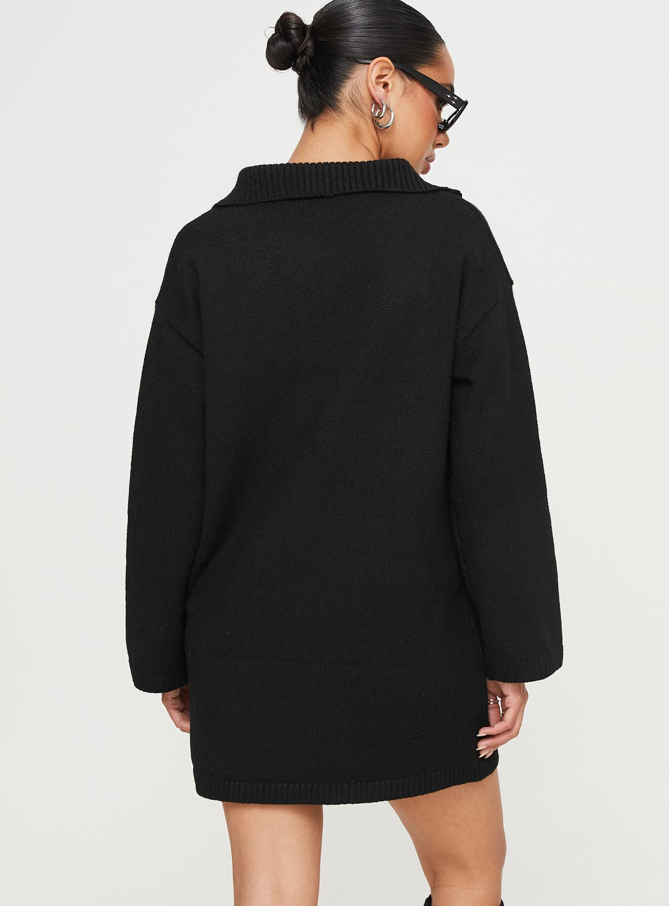 Darmi Mini Sweater Dress Black-Vipp Girl